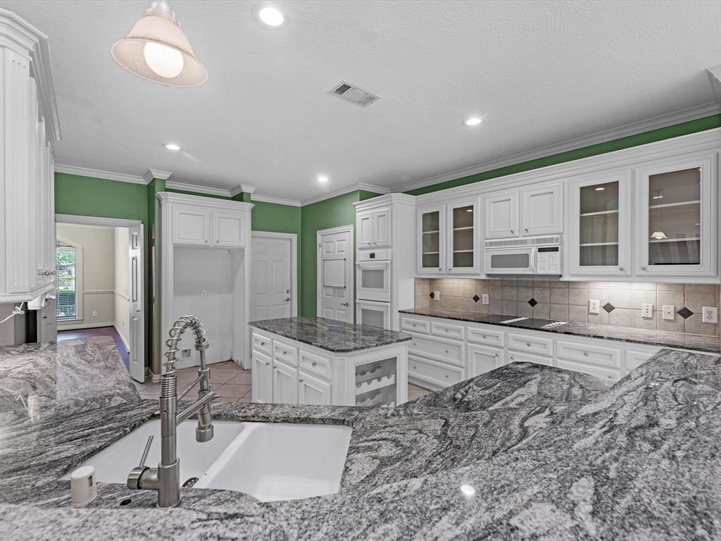 3311 El Dorado Boulevard