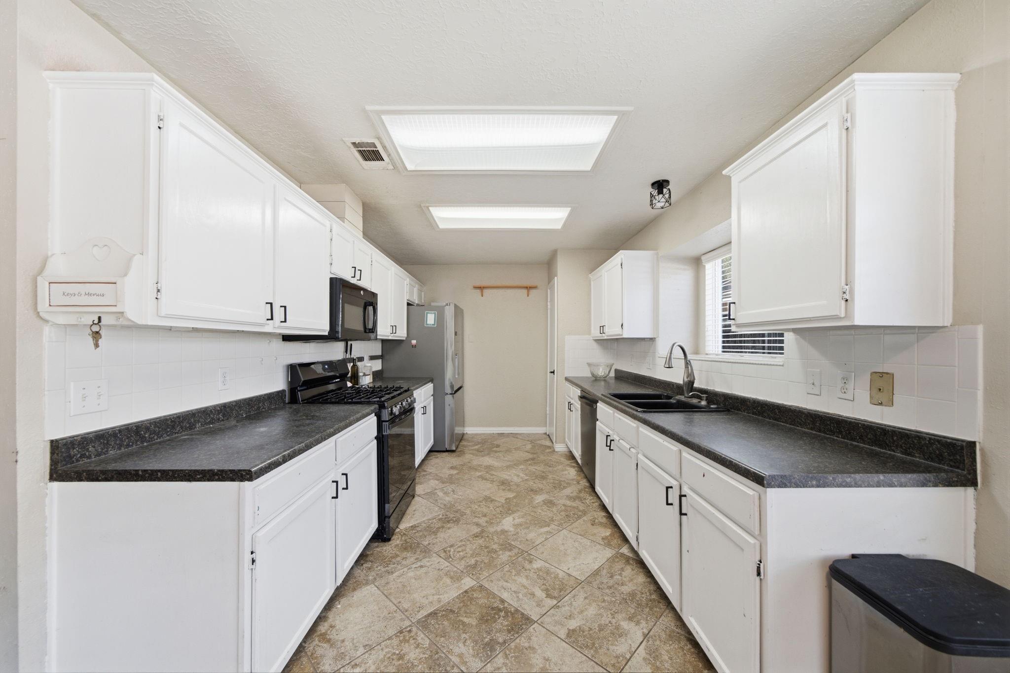 22510 Vista Valley Drive