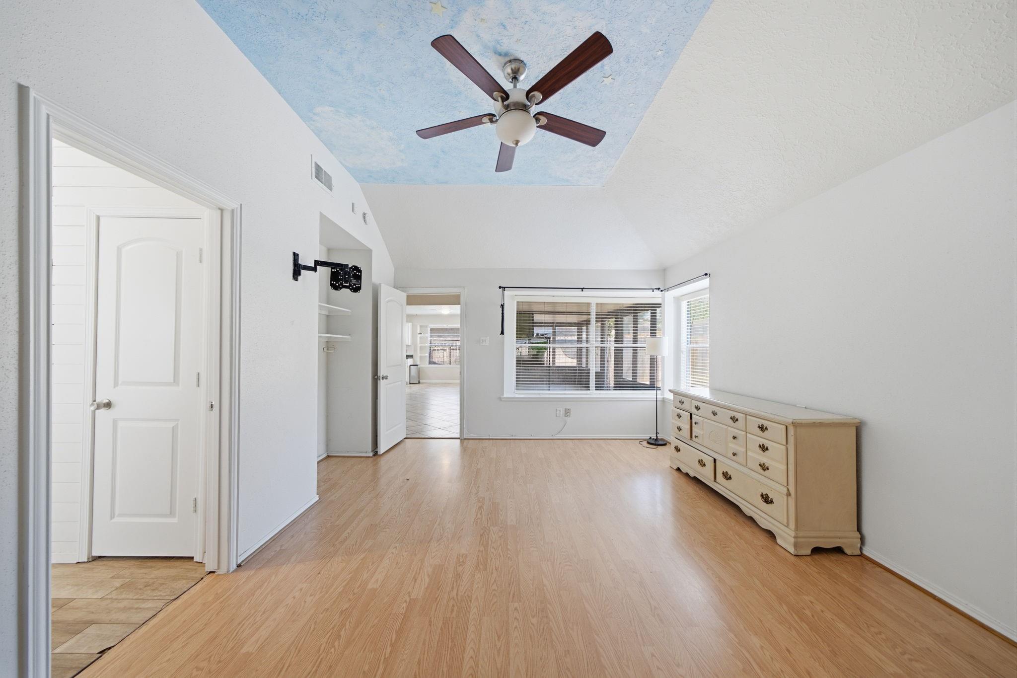 22510 Vista Valley Drive