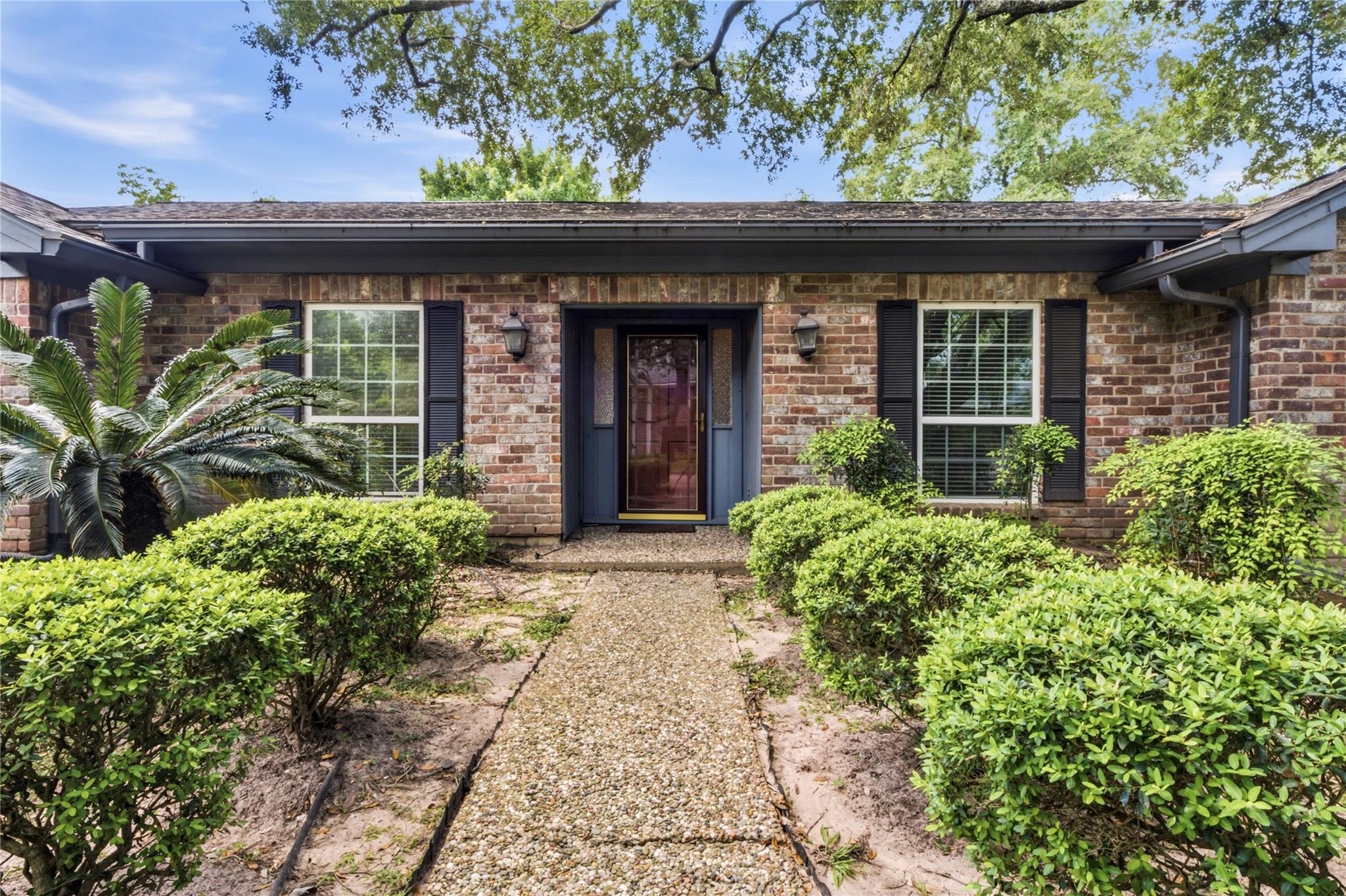 4118 Long Grove Drive