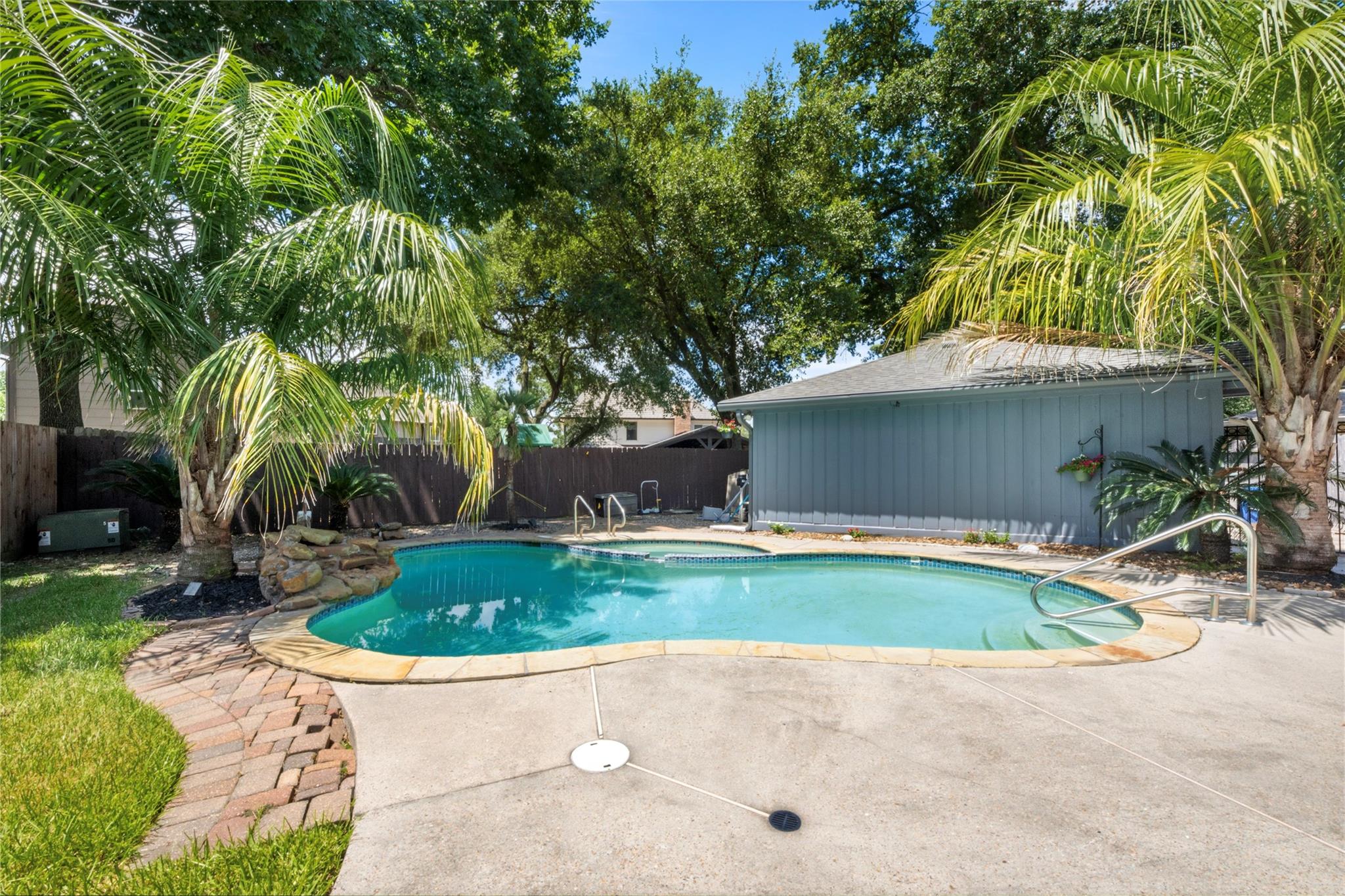 4118 Long Grove Drive