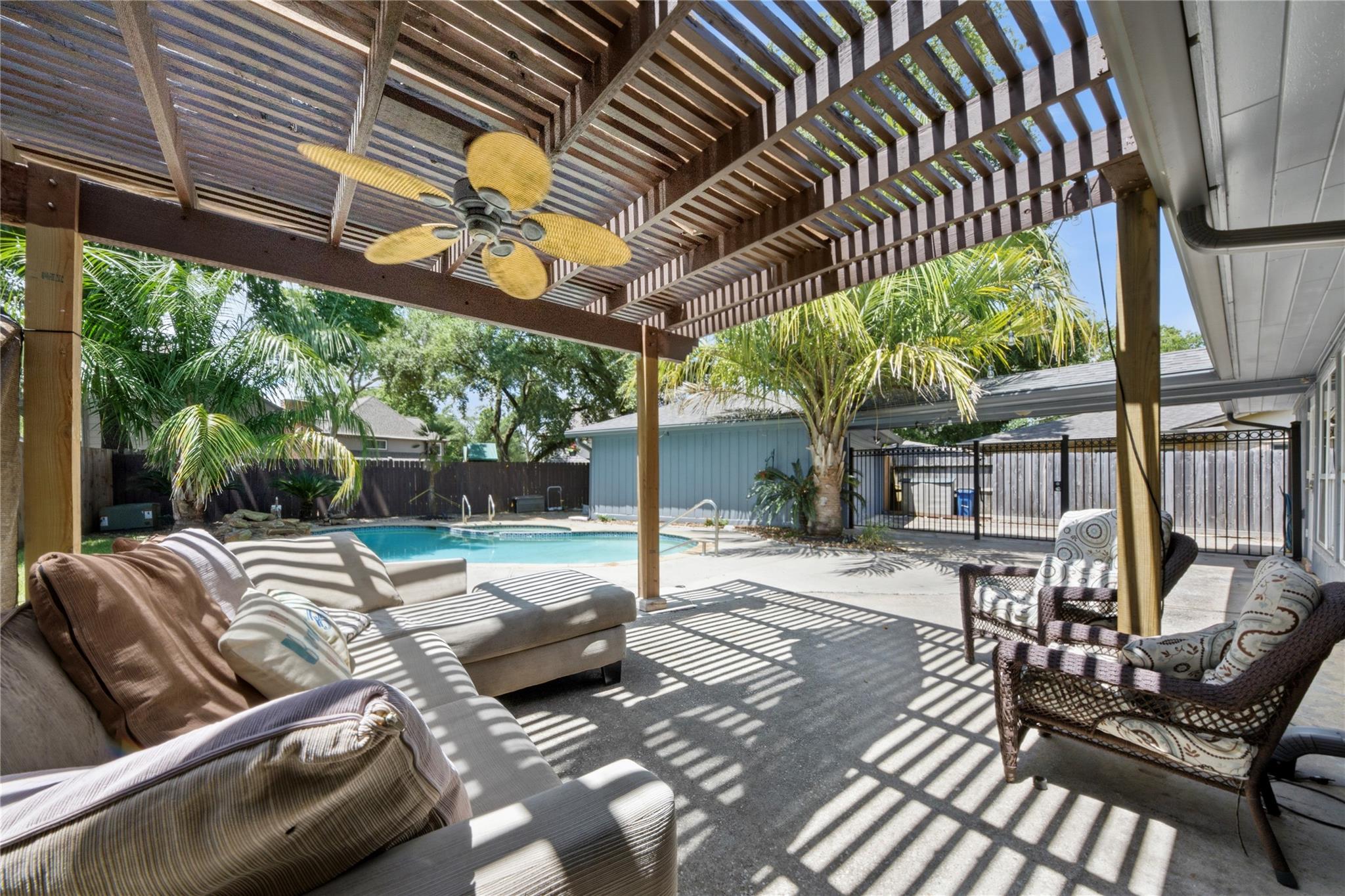 4118 Long Grove Drive