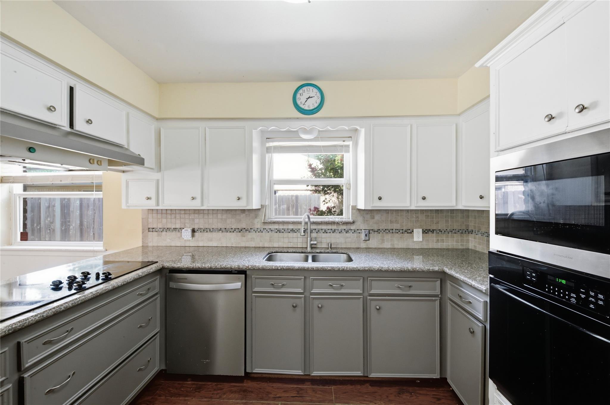 4118 Long Grove Drive