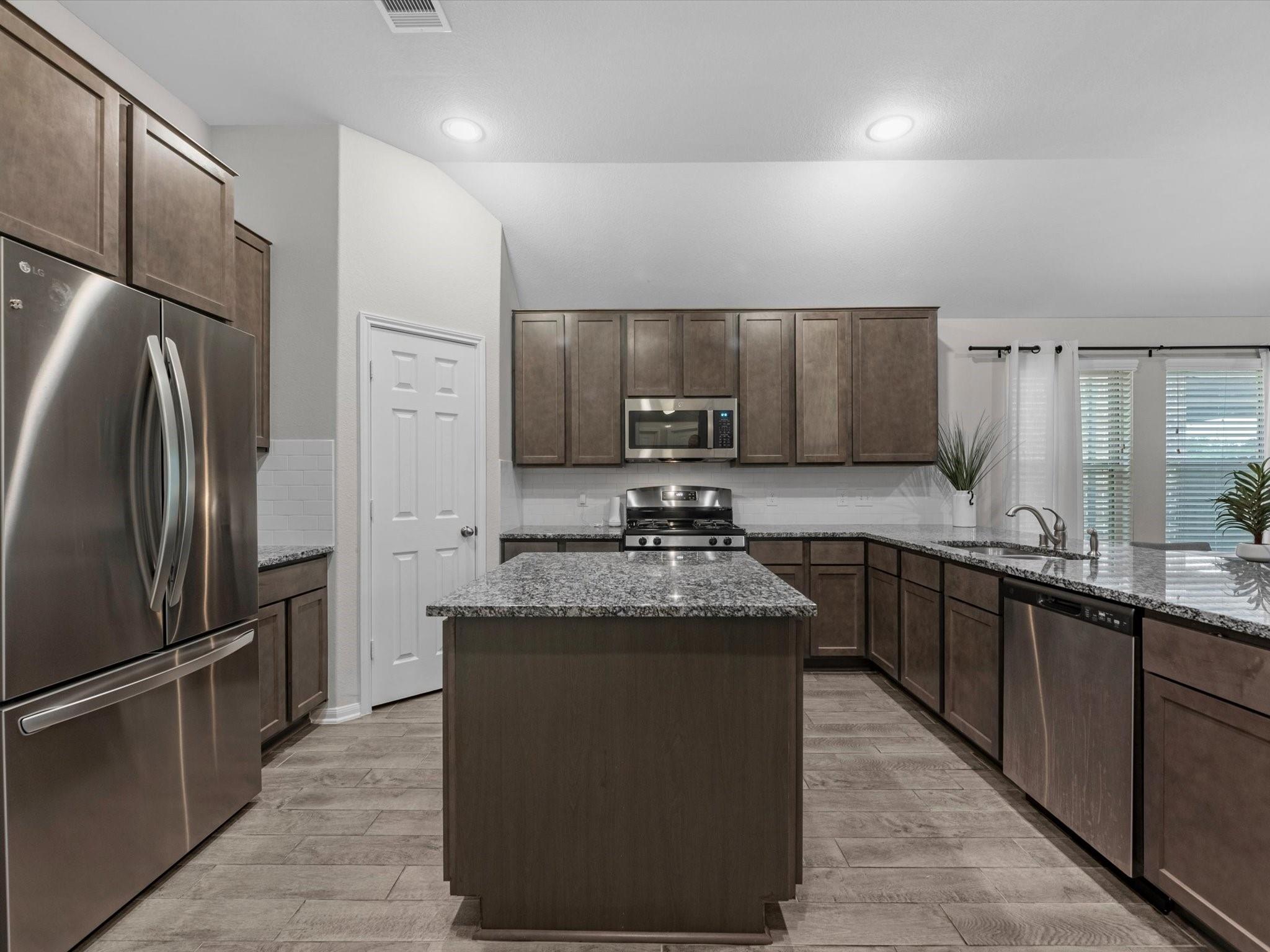 18123 Gardens End Lane