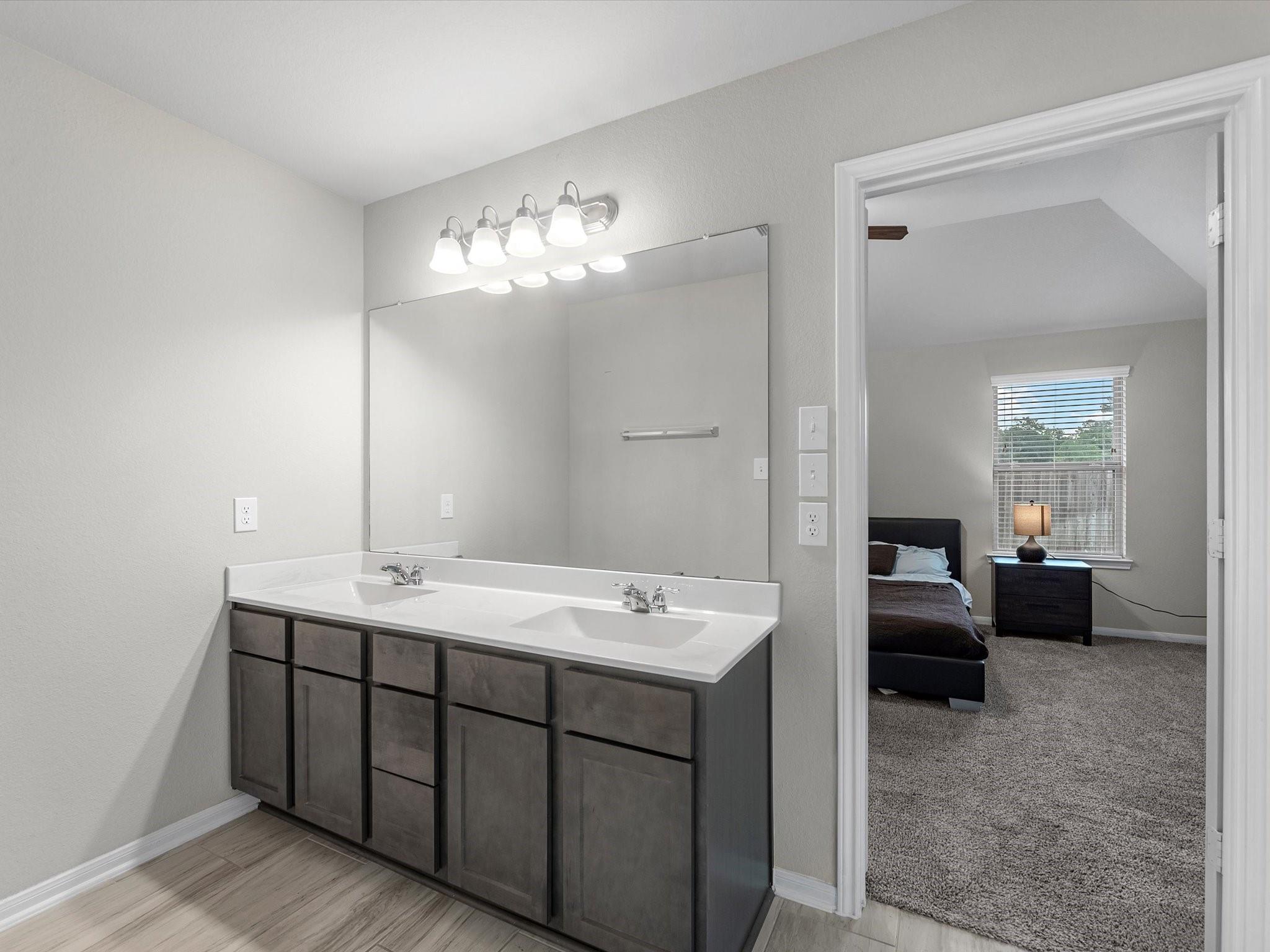 18123 Gardens End Lane