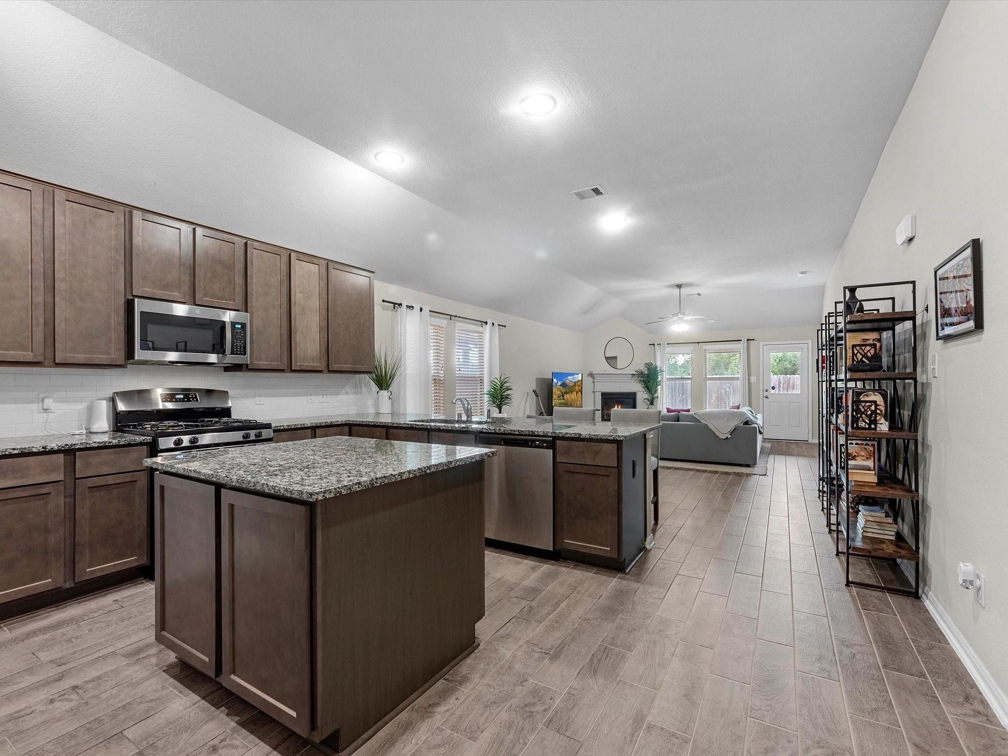 18123 Gardens End Lane