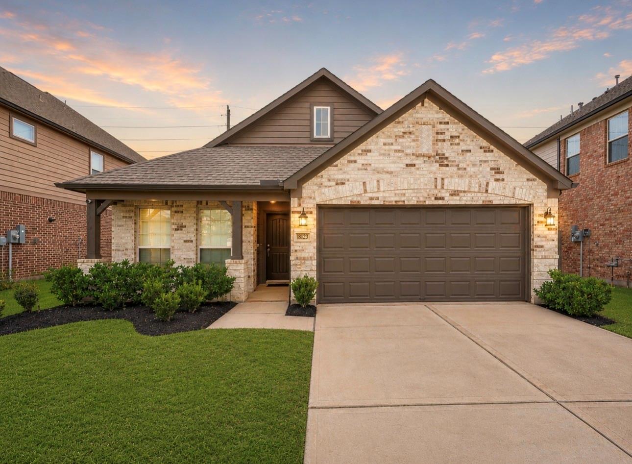 18123 Gardens End Lane