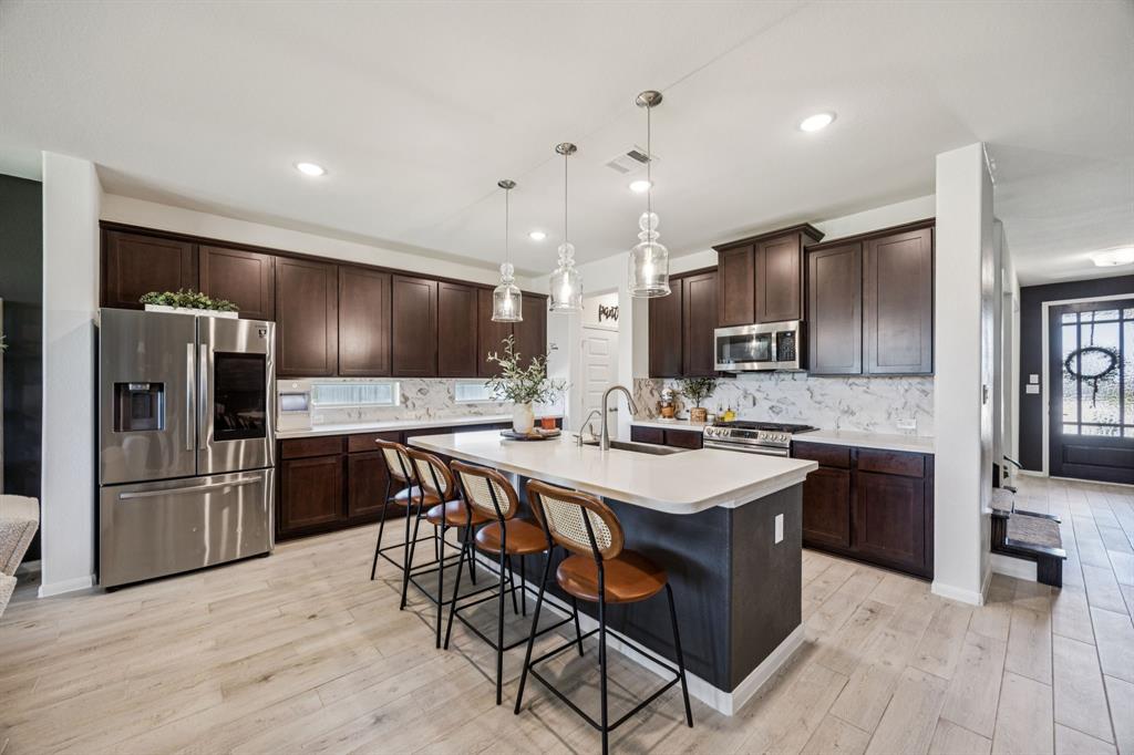 200 Valley Ranch Trail