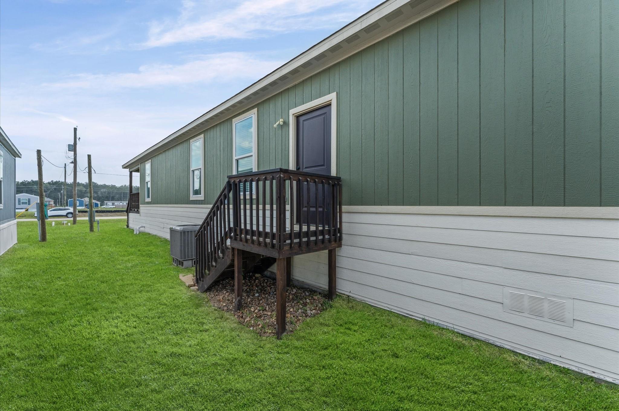 1239 Peter Pine St Street