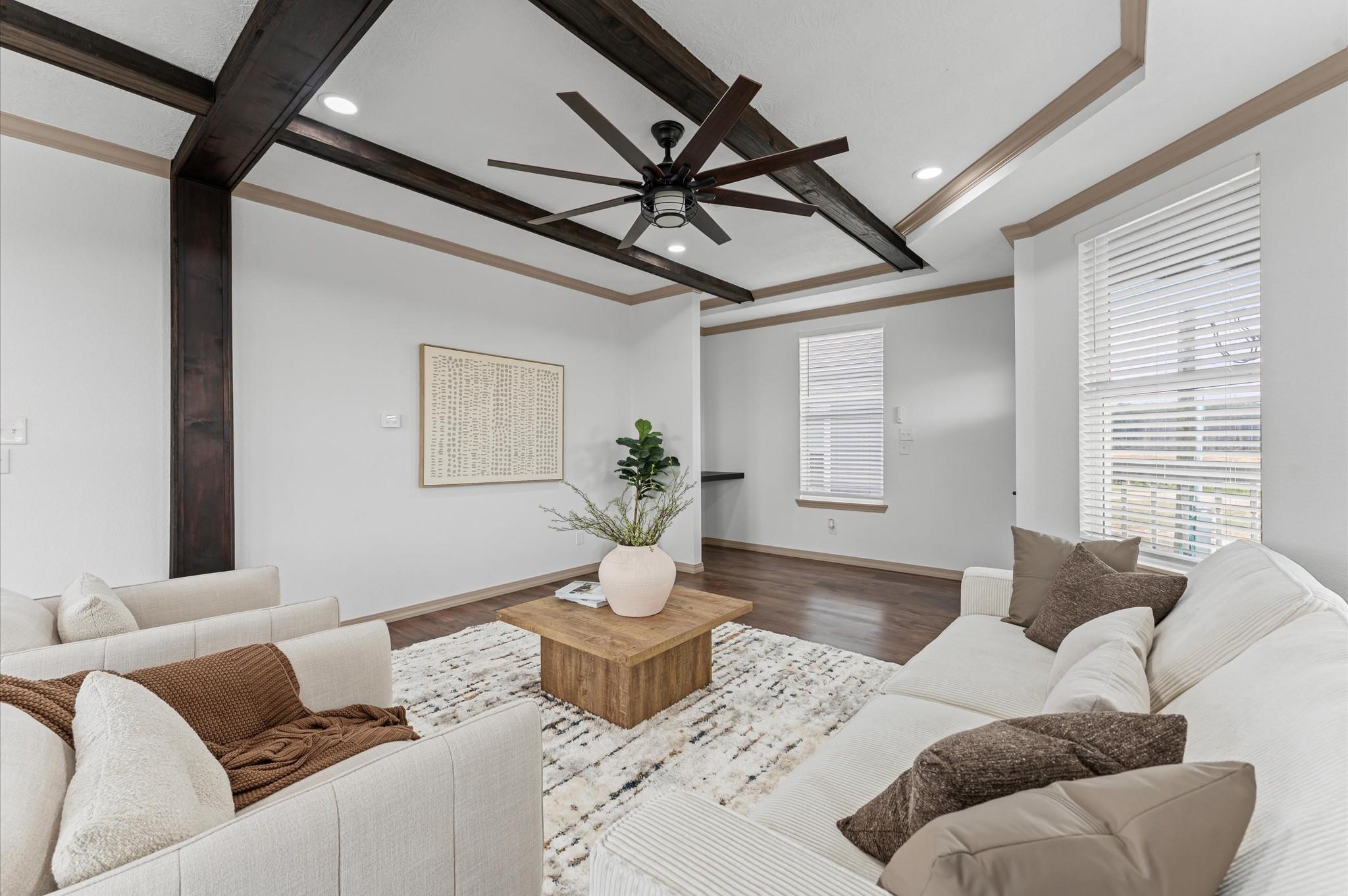 1239 Peter Pine St Street