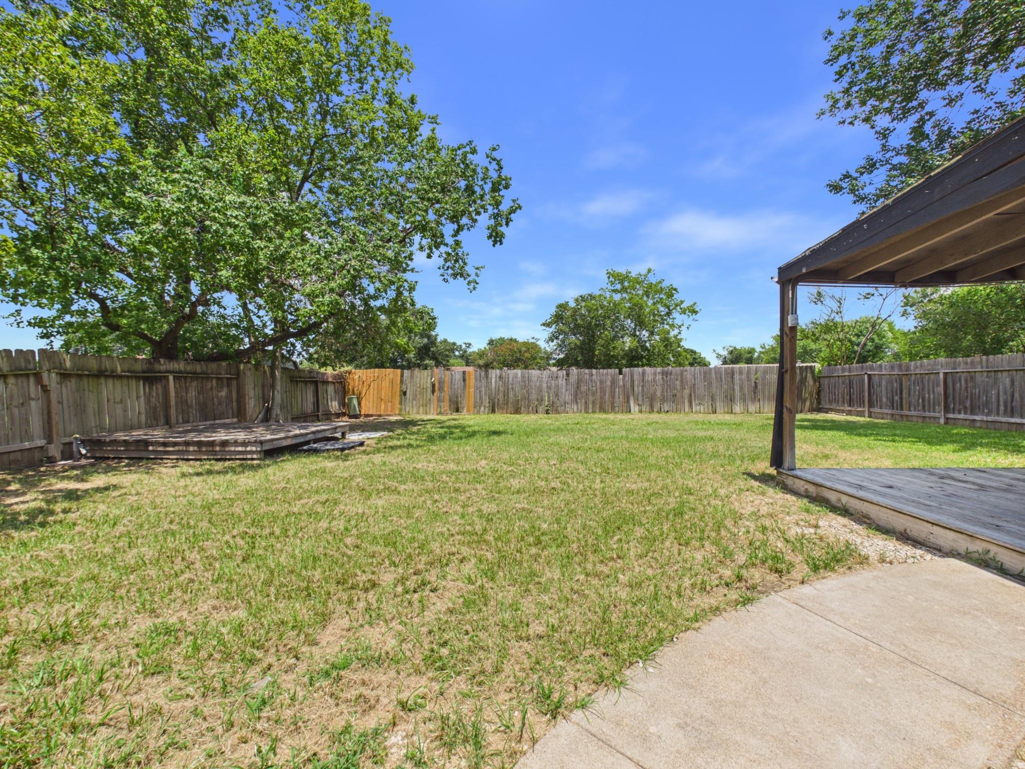9918 Peachridge Dr