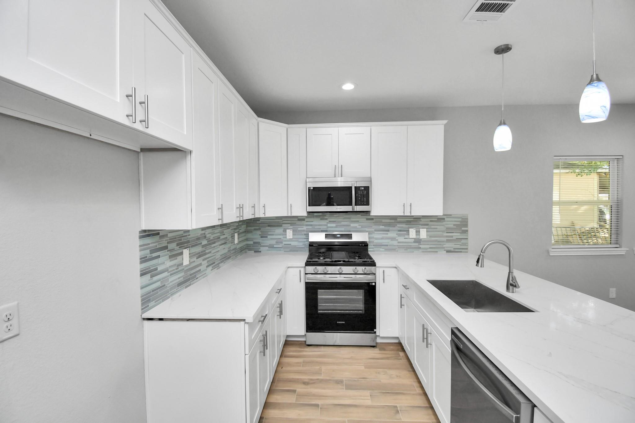 5941 Southlea Street