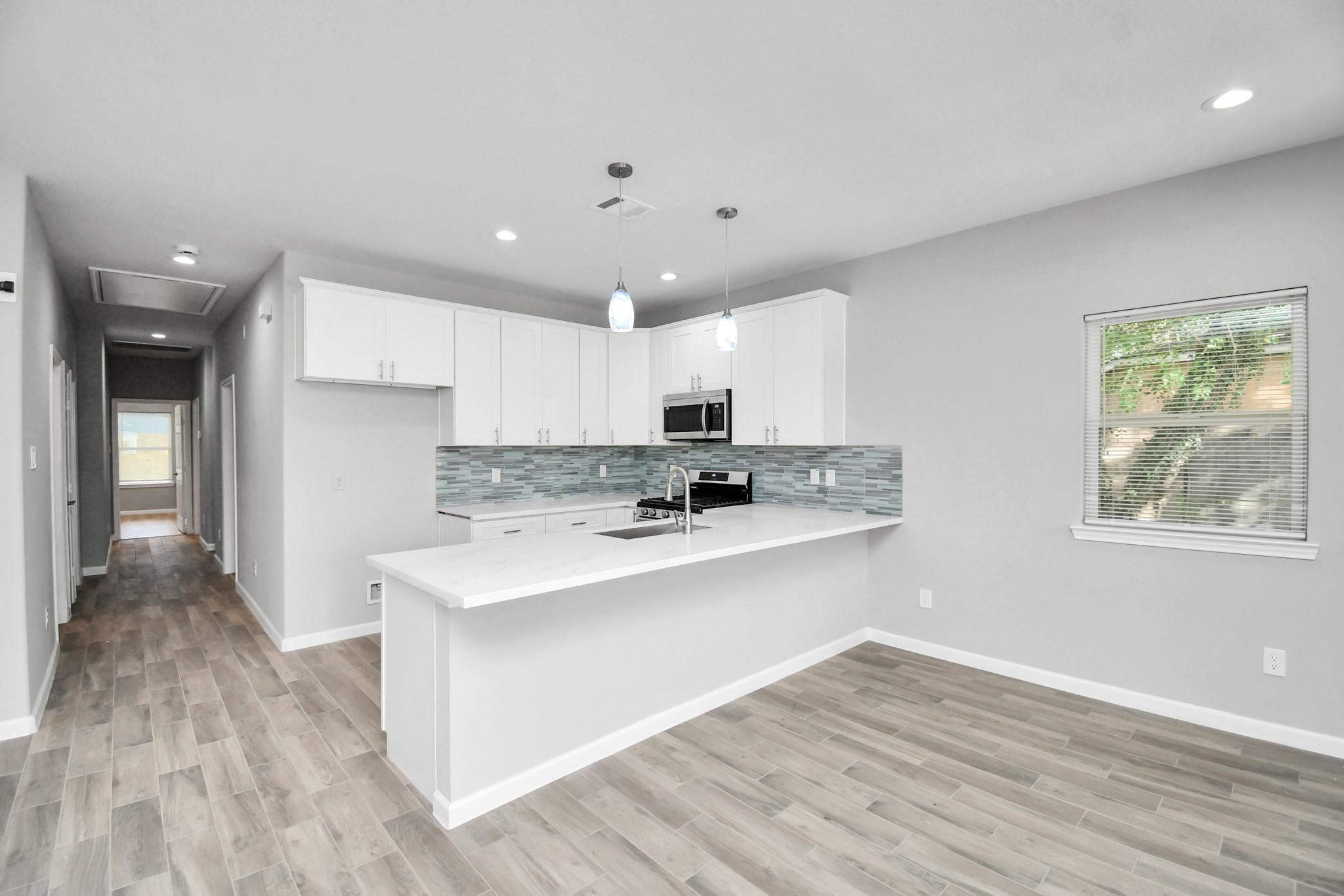 5941 Southlea Street