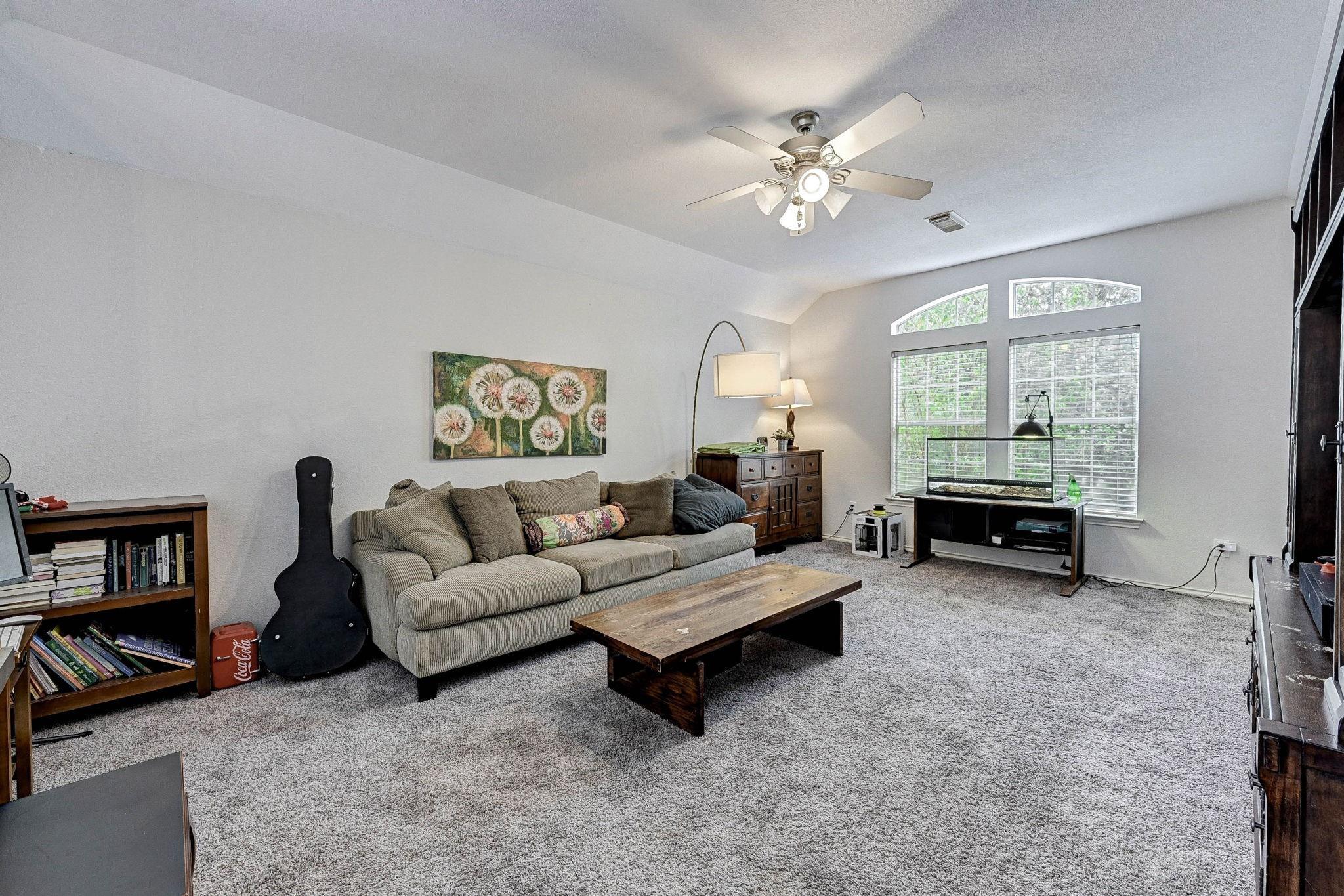 6090 Haysden Lane
