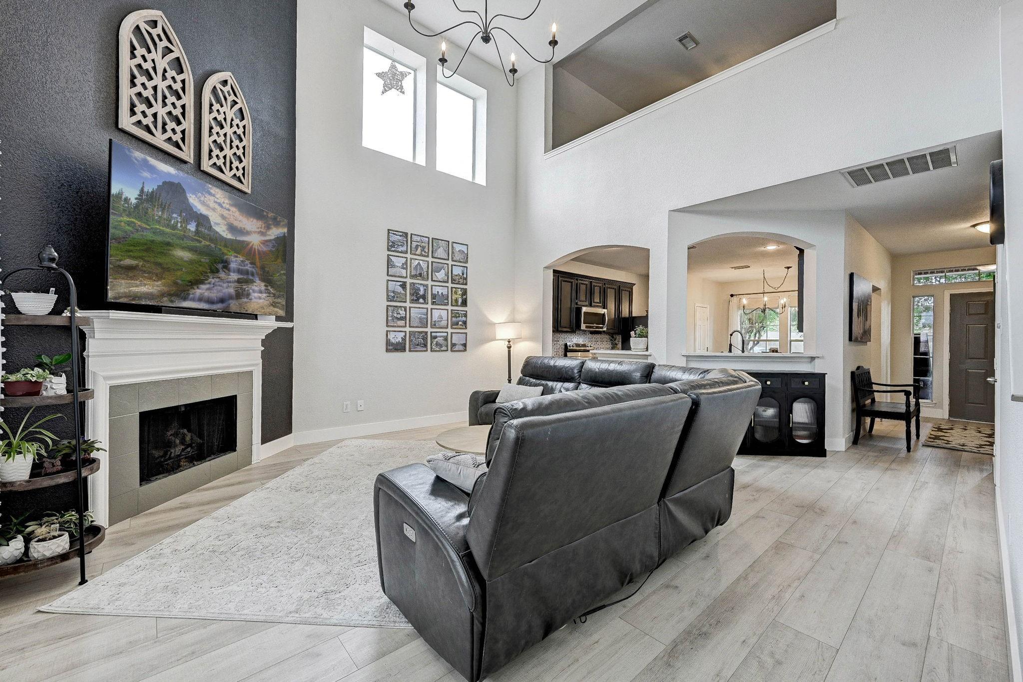 6090 Haysden Lane