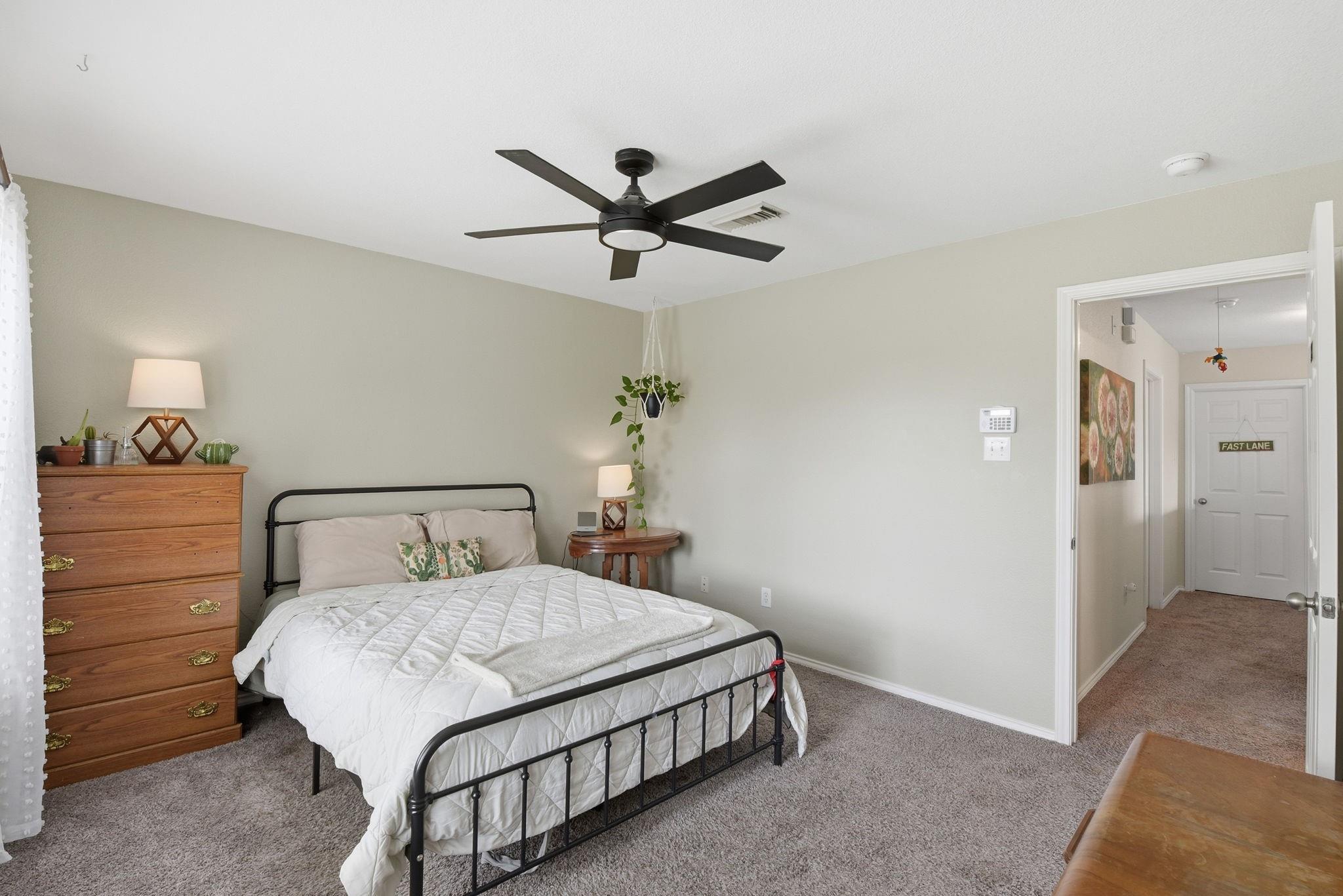 6090 Haysden Lane