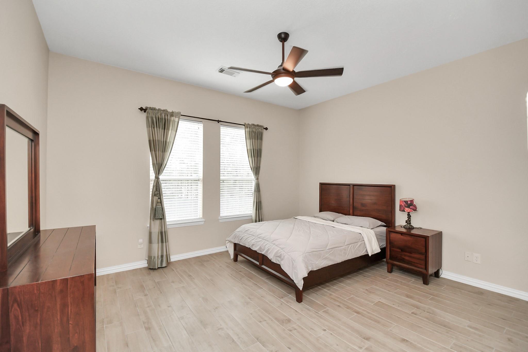 11407 Creekwood Hills Lane