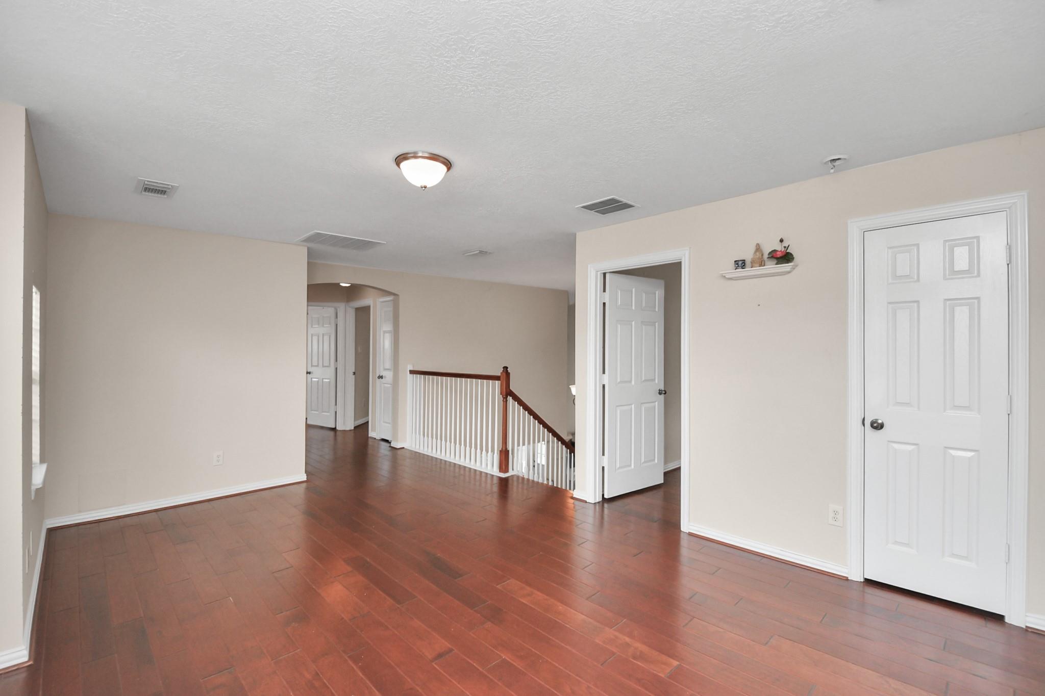 11407 Creekwood Hills Lane