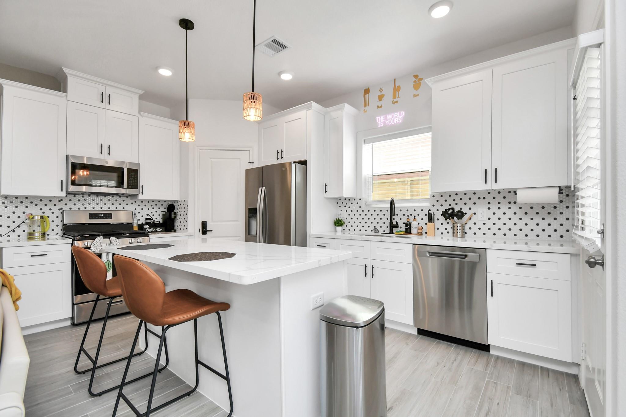 8406 Parnell Street Unit: A/B