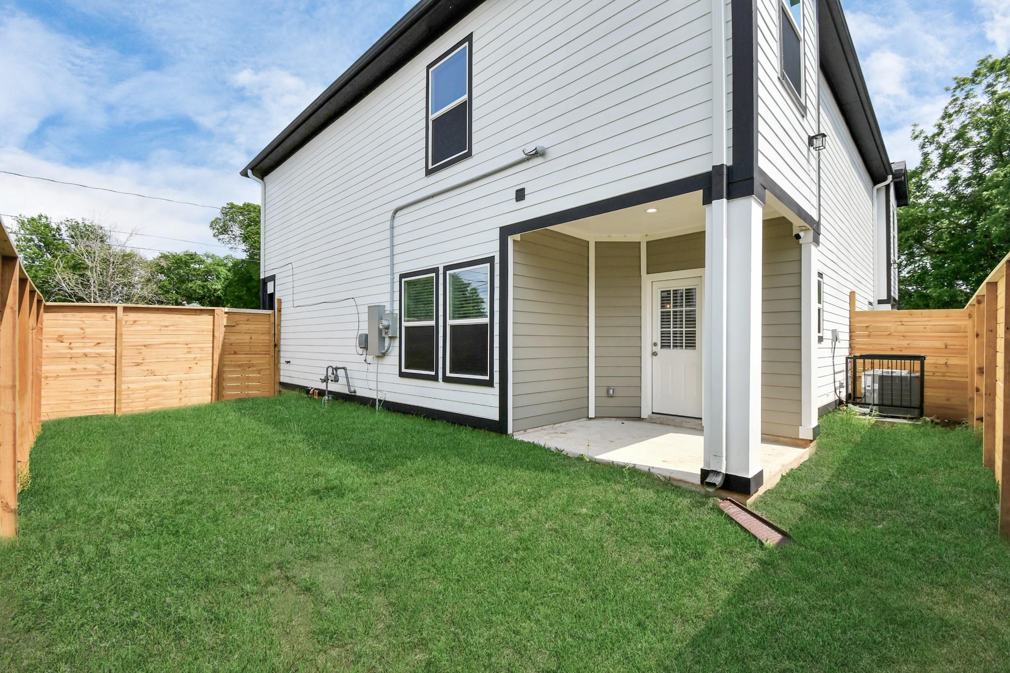 8406 Parnell Street Unit: A/B