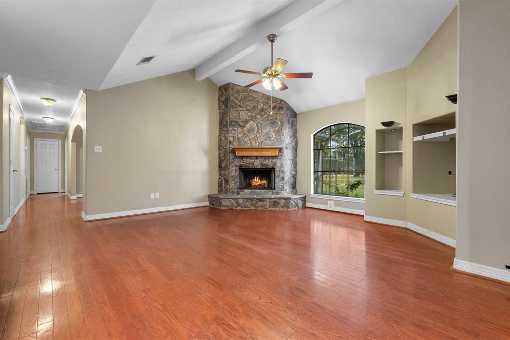 21894 Roberts Lane