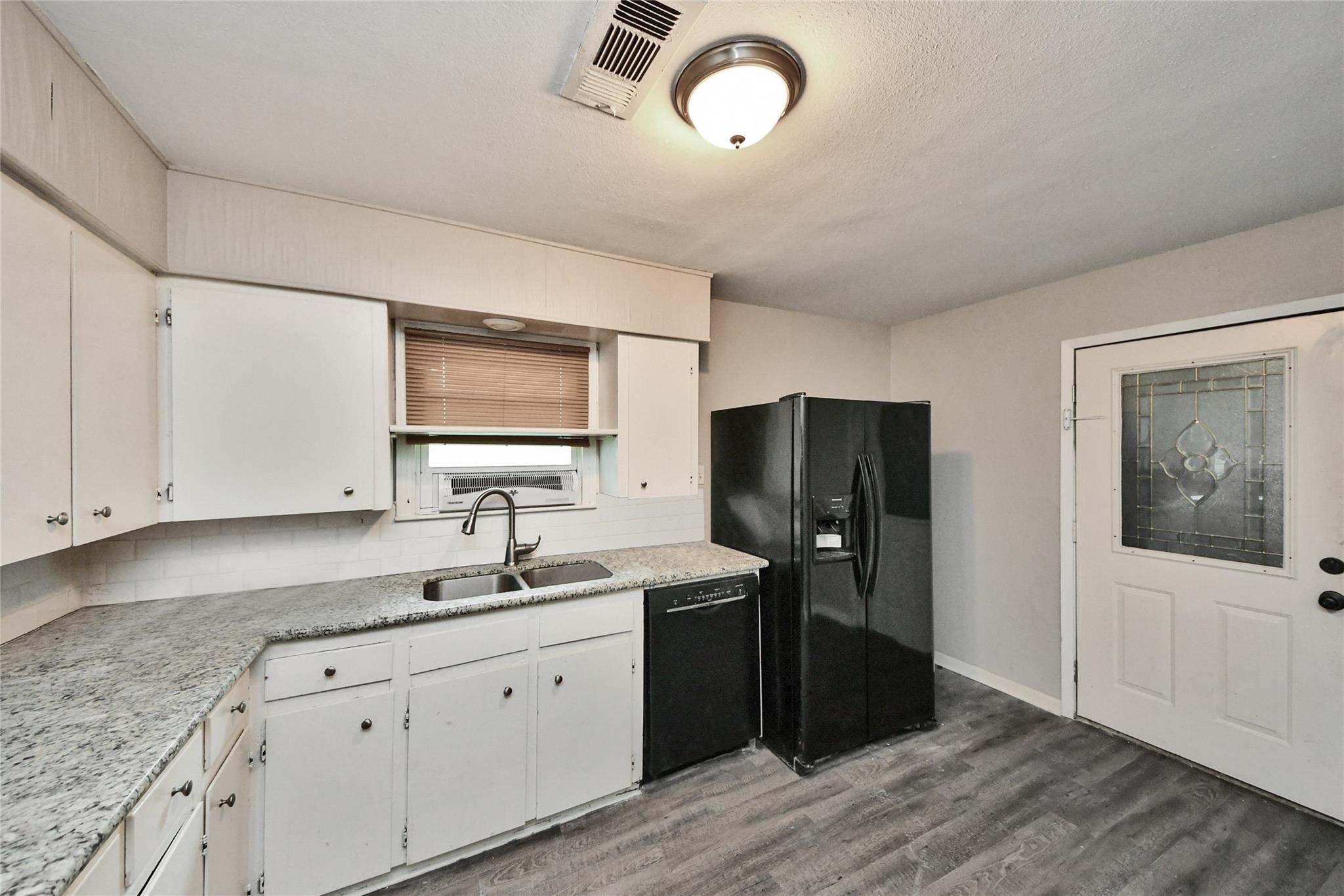 515 24th Avenue N, Texas City