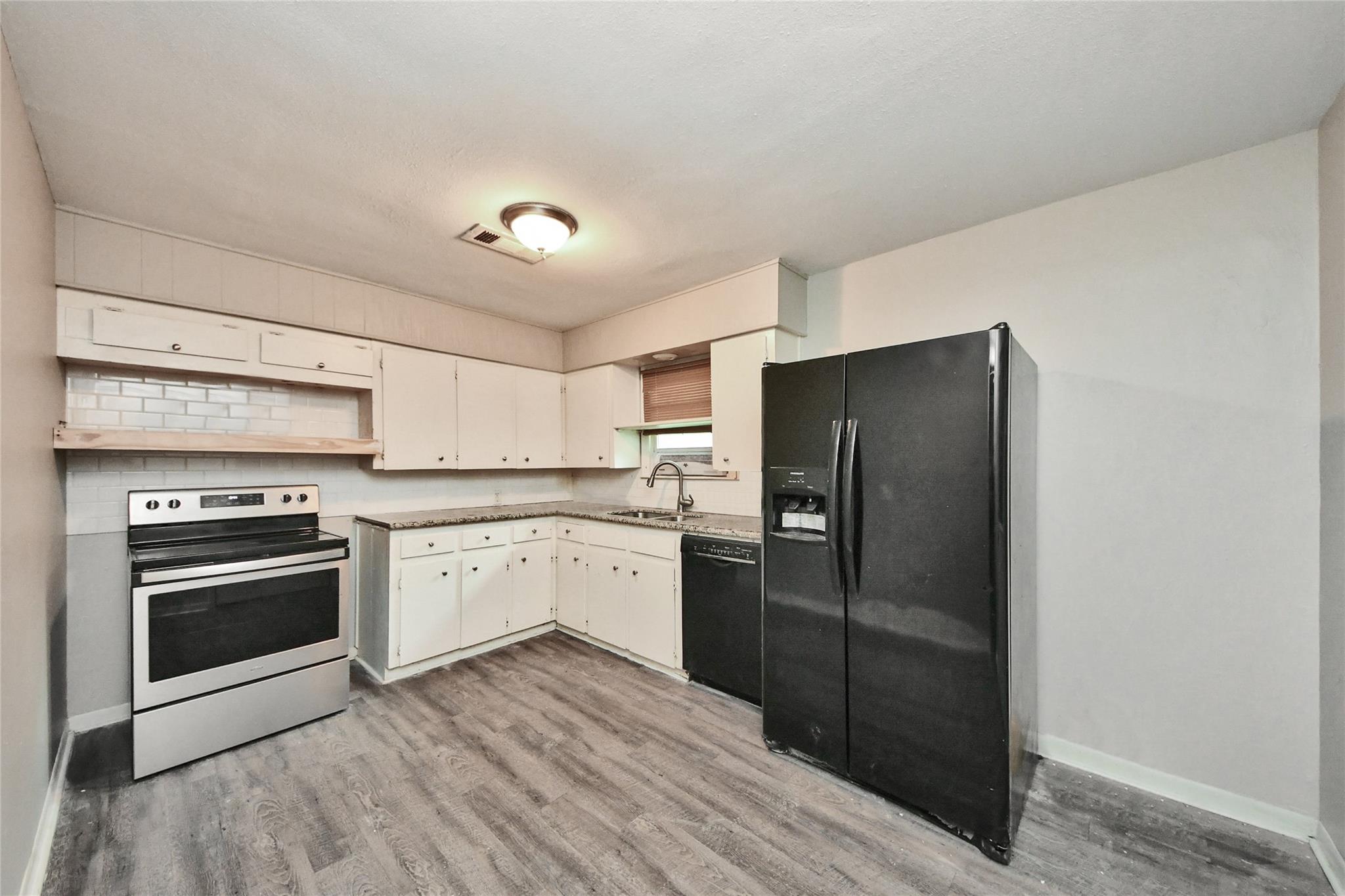 515 24th Avenue N, Texas City