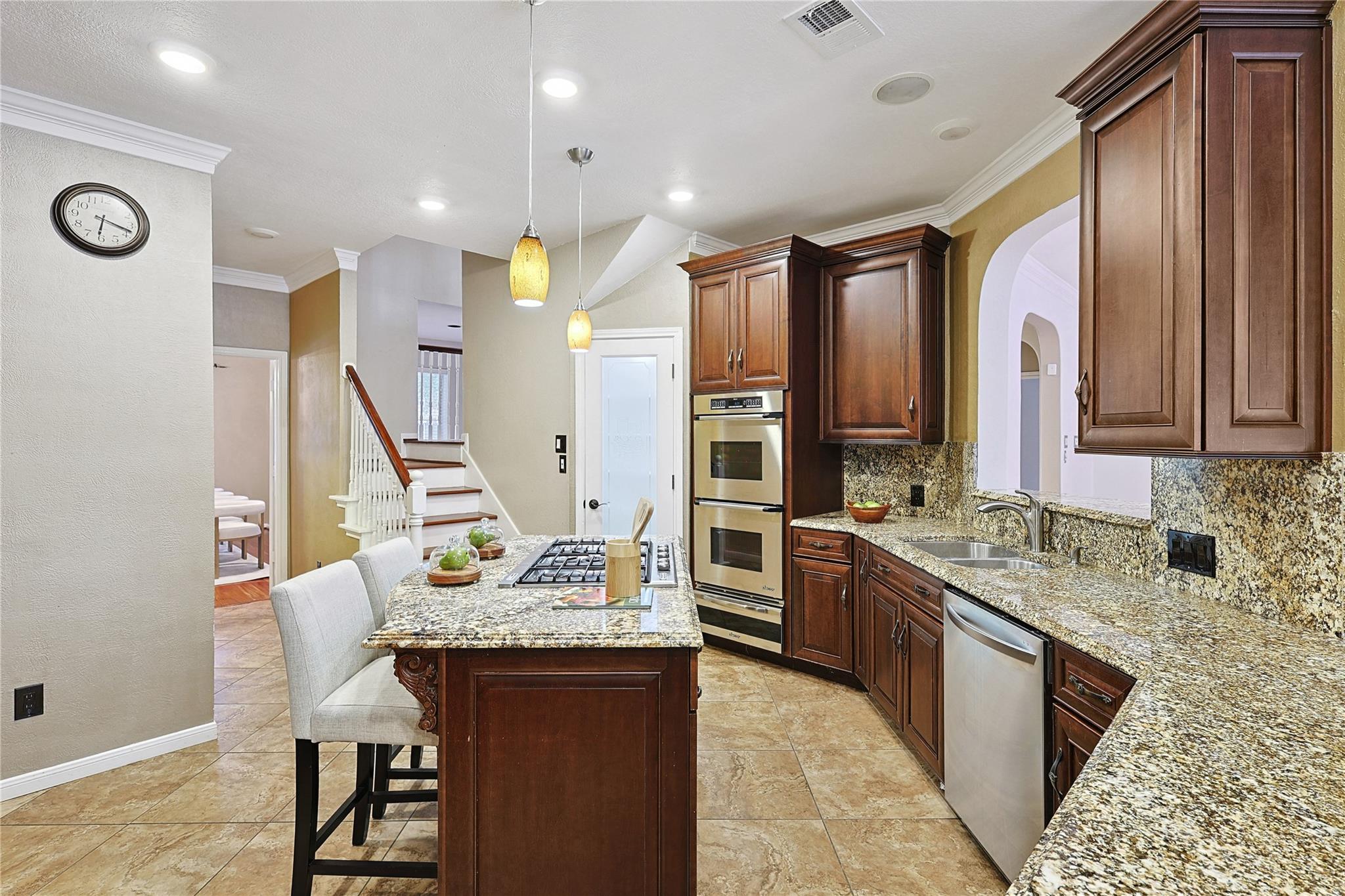 1423 Meadow Lakes Drive