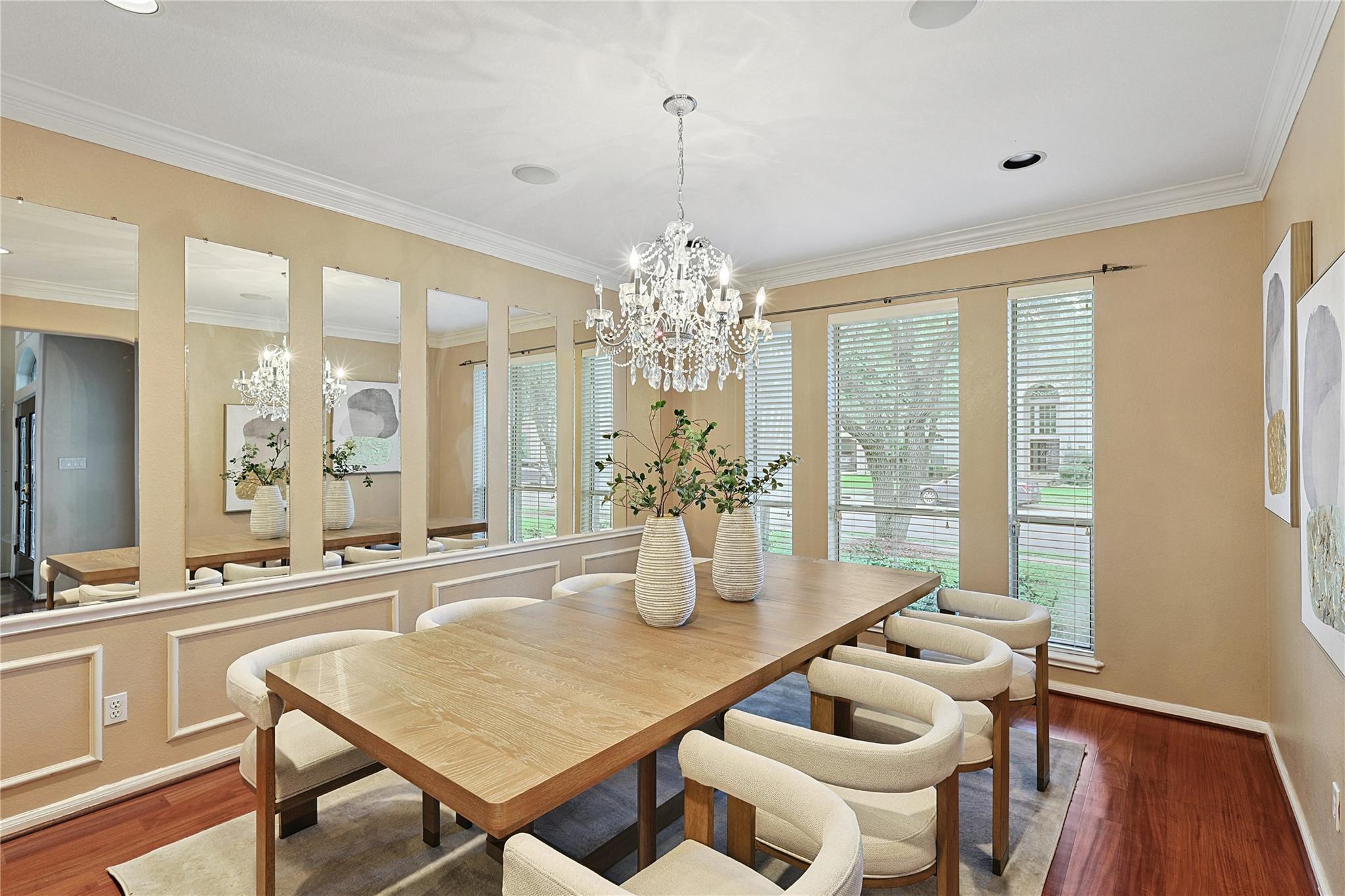 1423 Meadow Lakes Drive