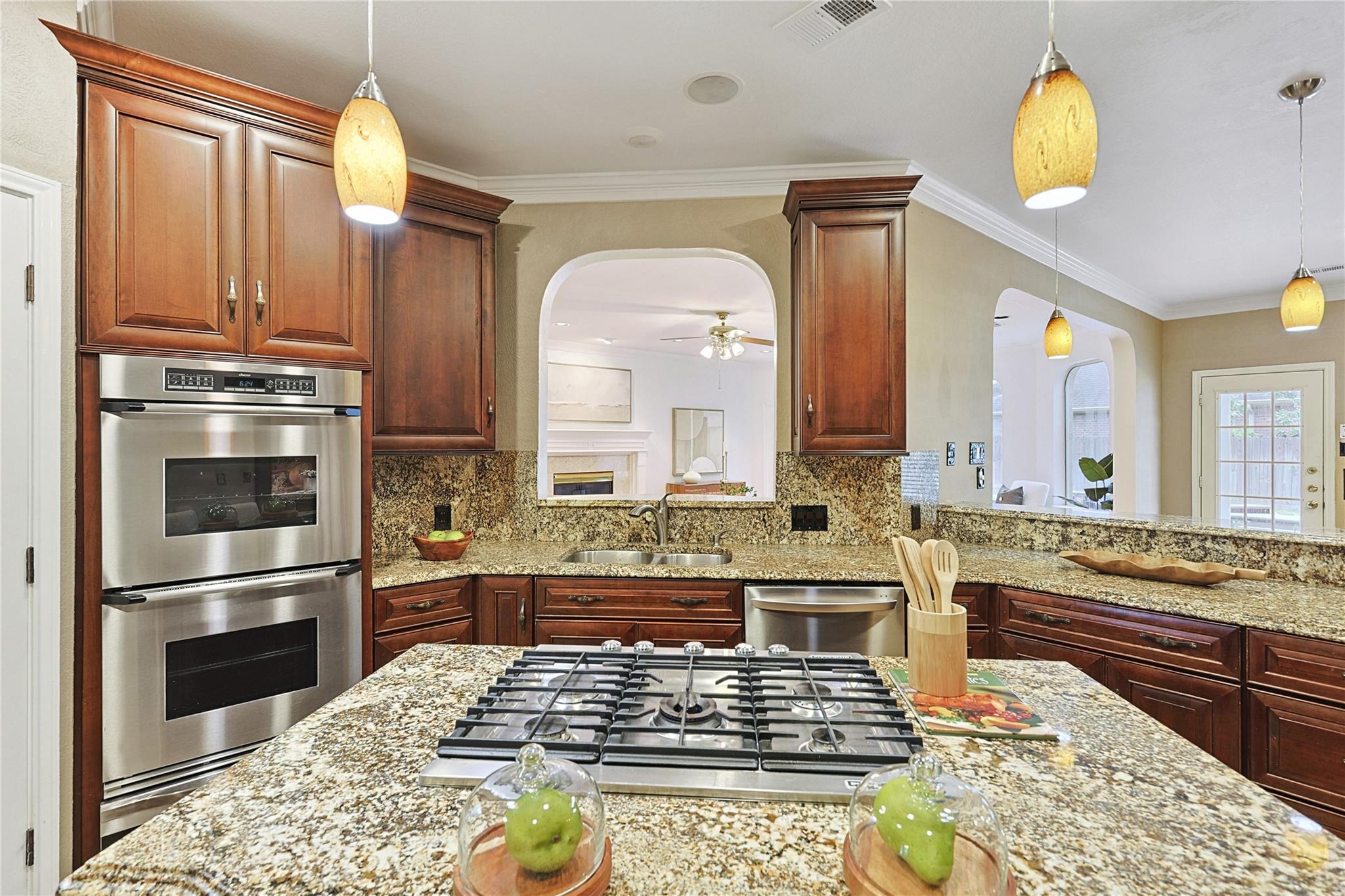 1423 Meadow Lakes Drive