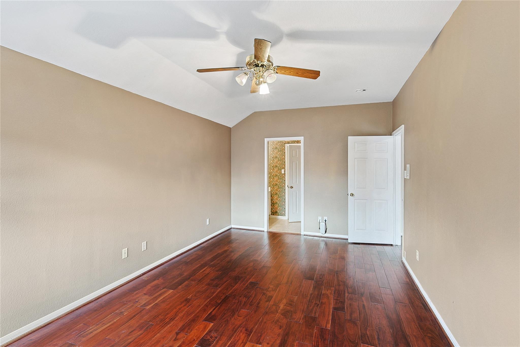 1423 Meadow Lakes Drive