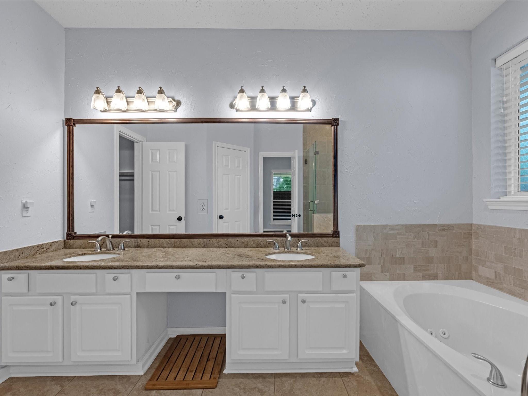 36 Grants Lake Circle Circle