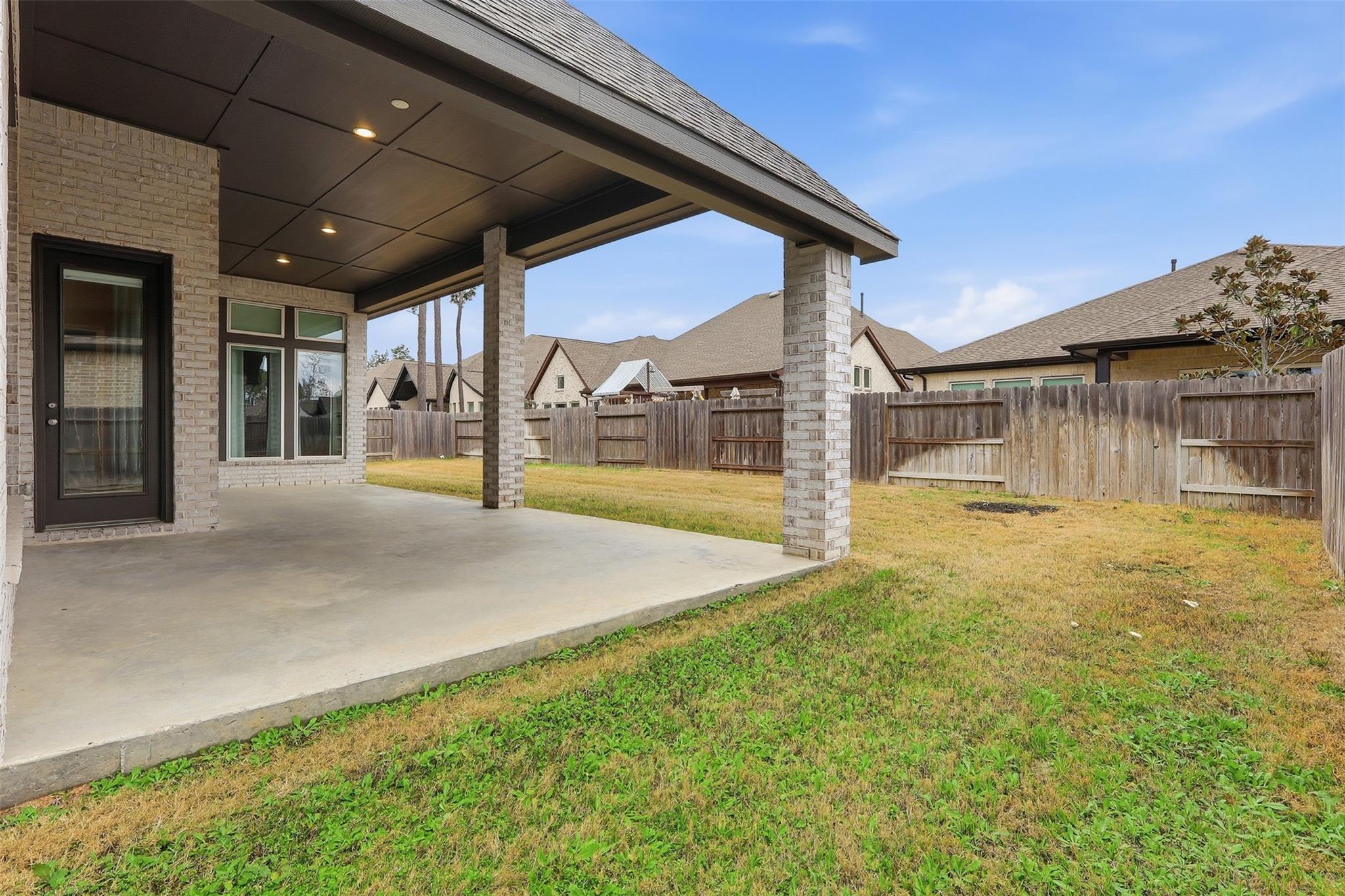 15411 Sunglow Haven Street