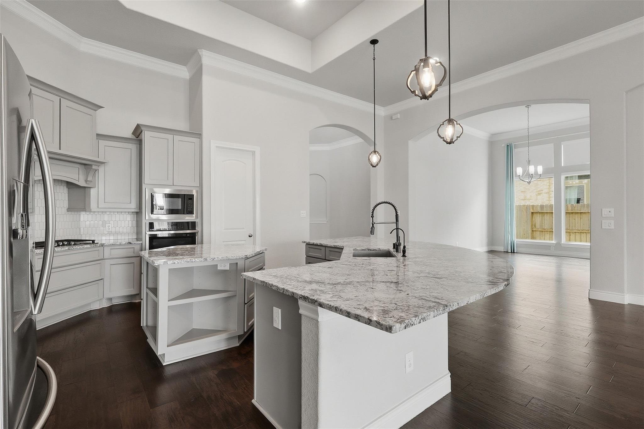 15411 Sunglow Haven Street