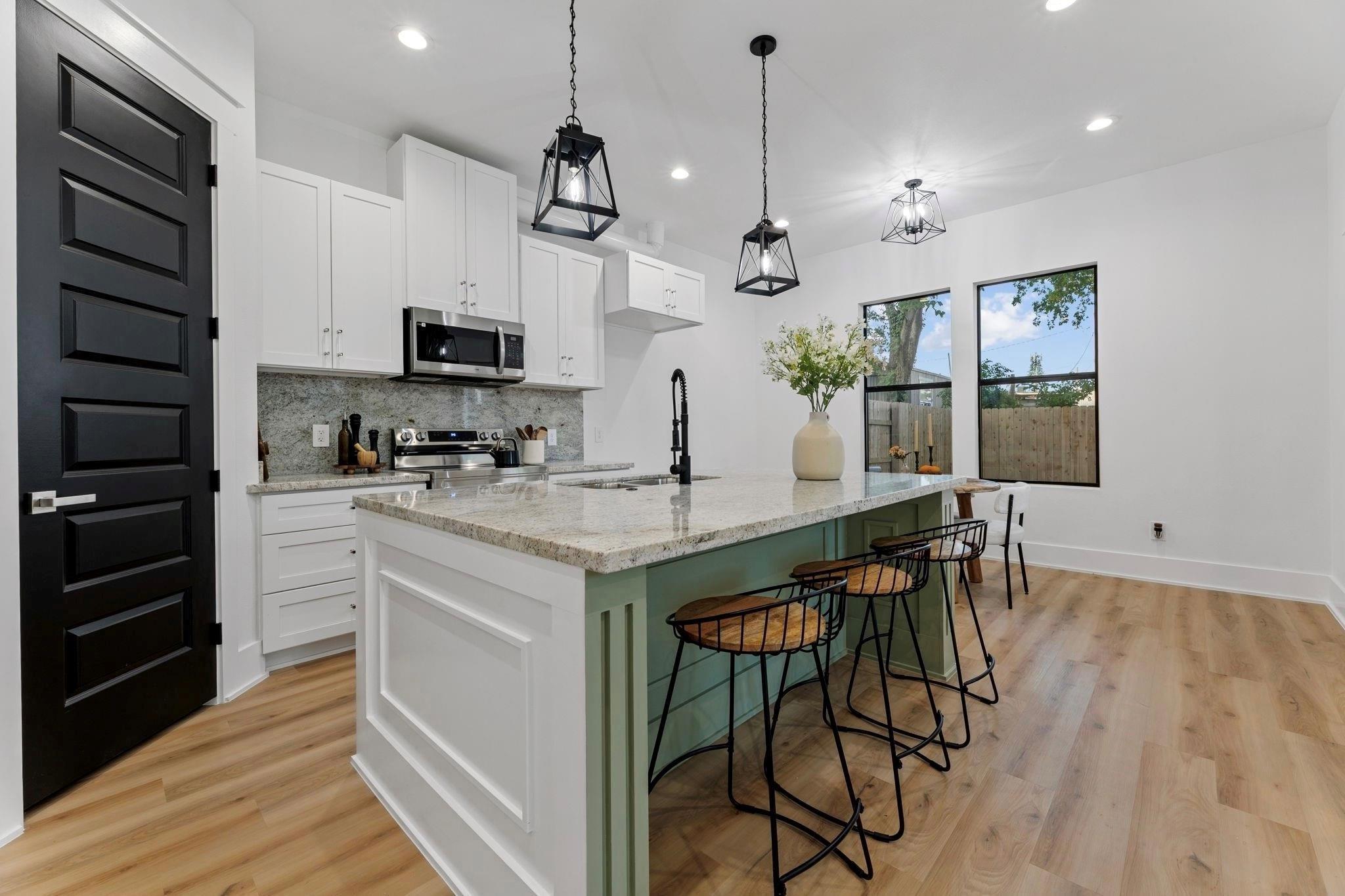 518 Clinton Street # B