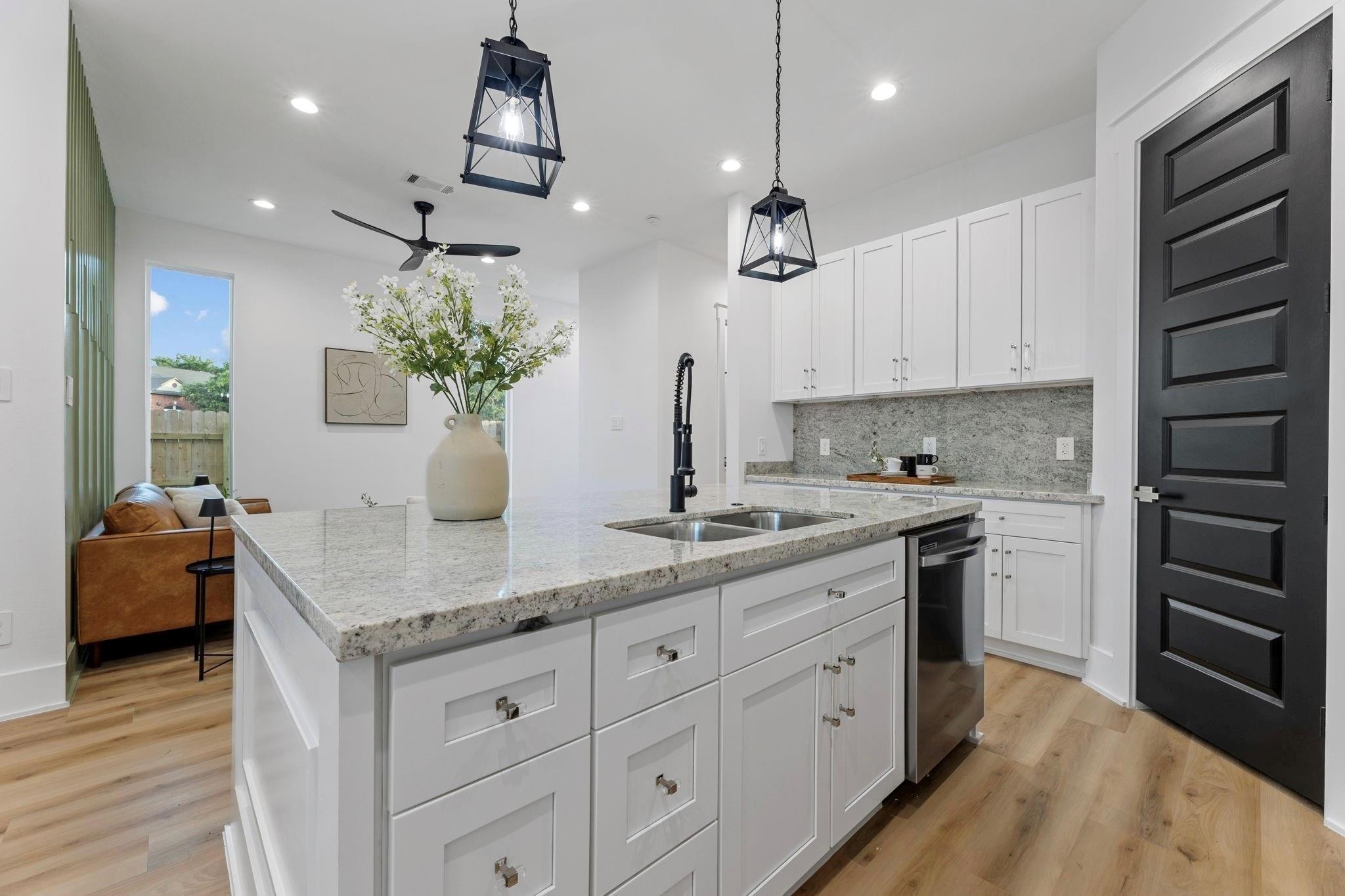 518 Clinton Street # B