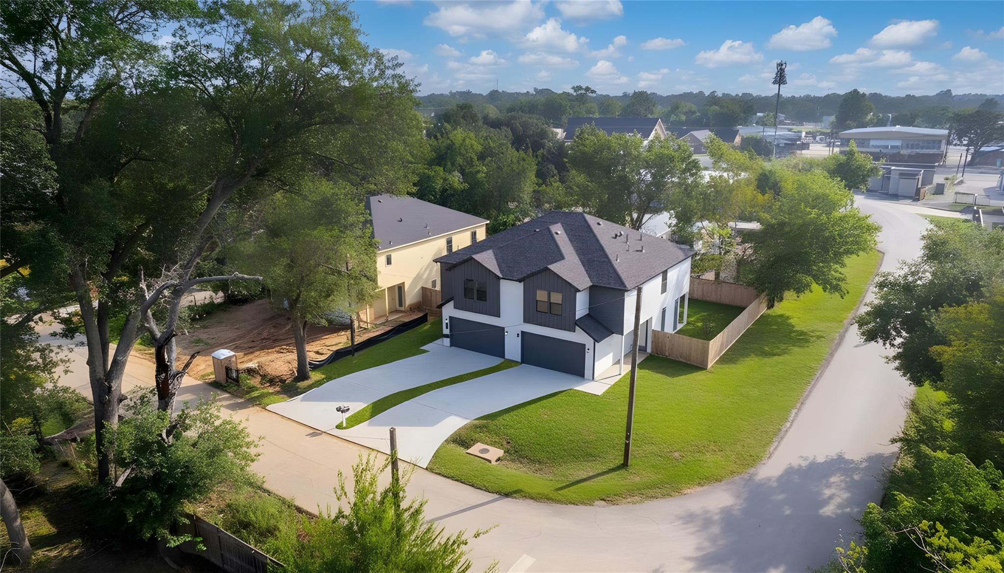 518 Clinton Street # B