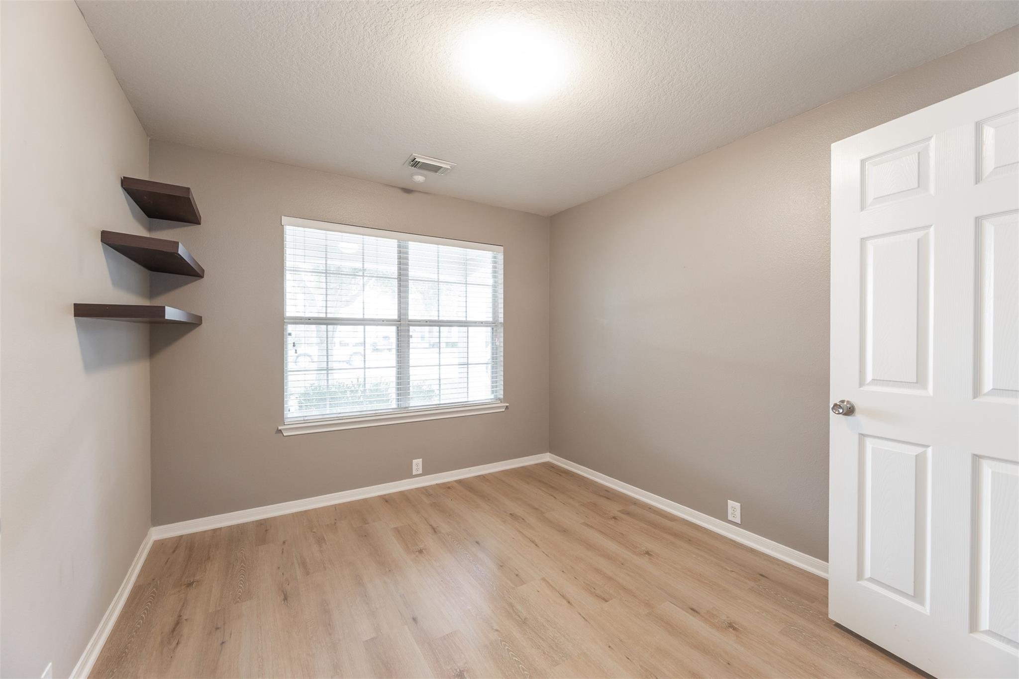 16522 Grenada Falls Drive