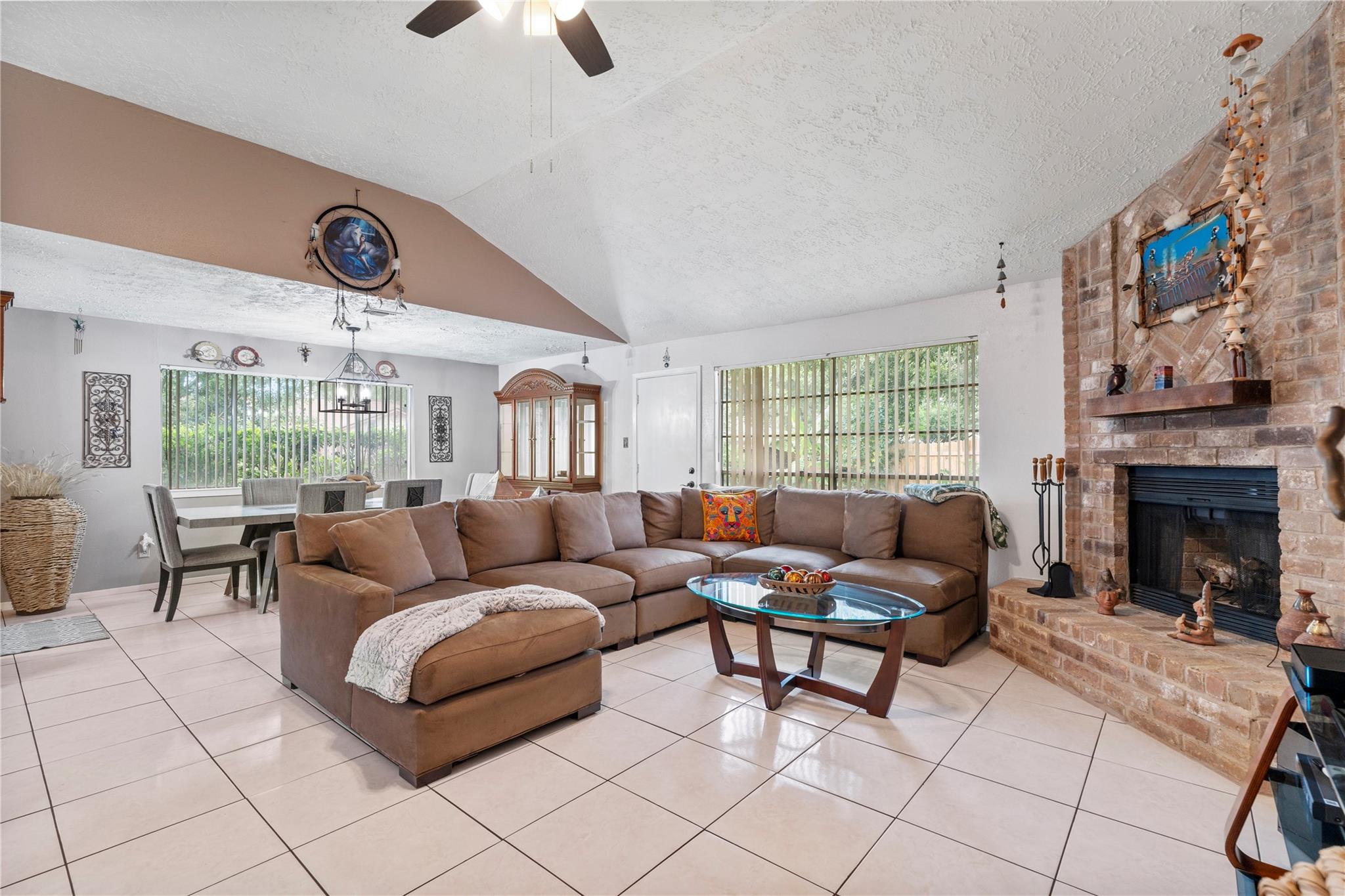 3703 Gamlin Bend Drive
