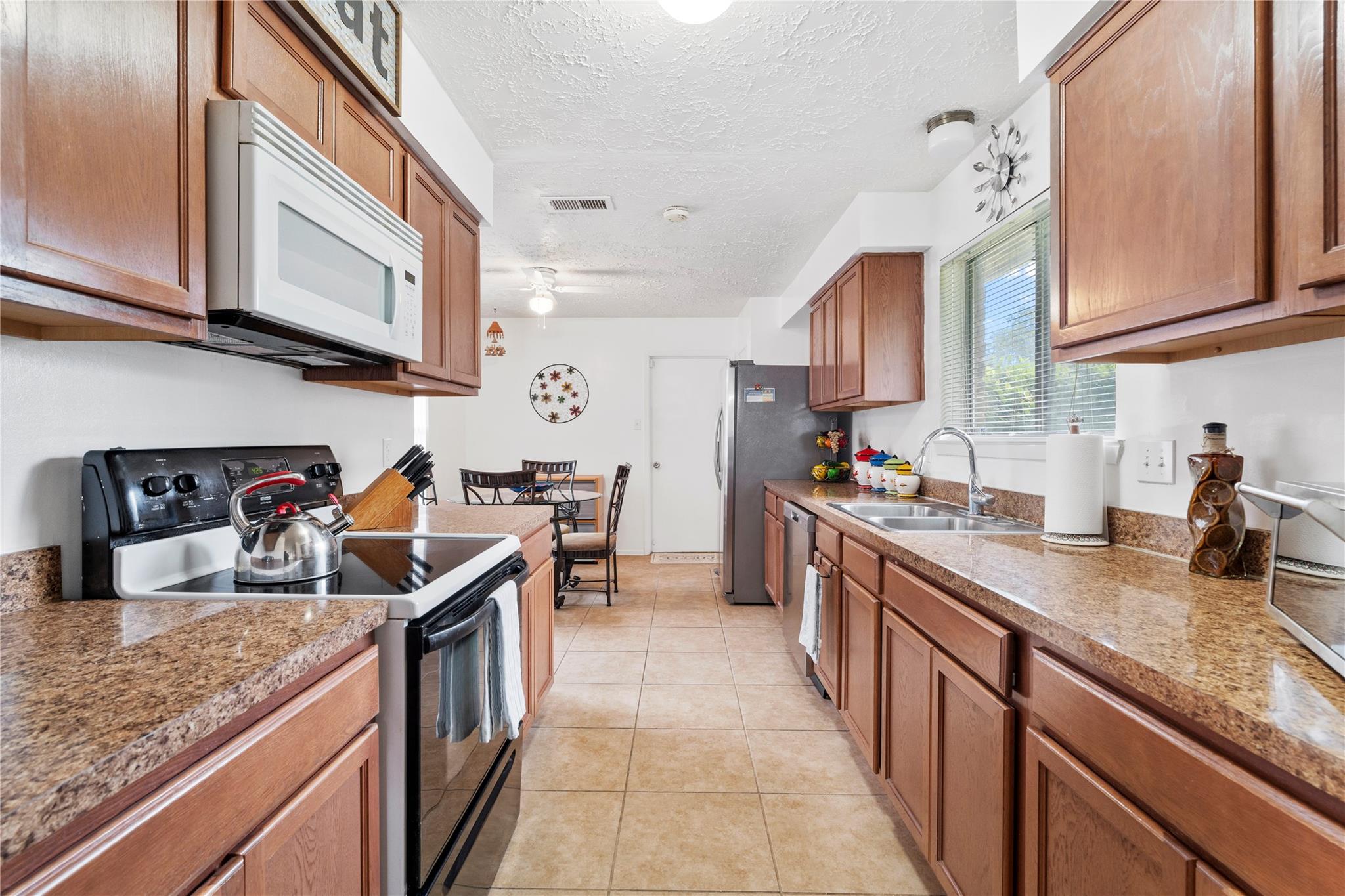 3703 Gamlin Bend Drive