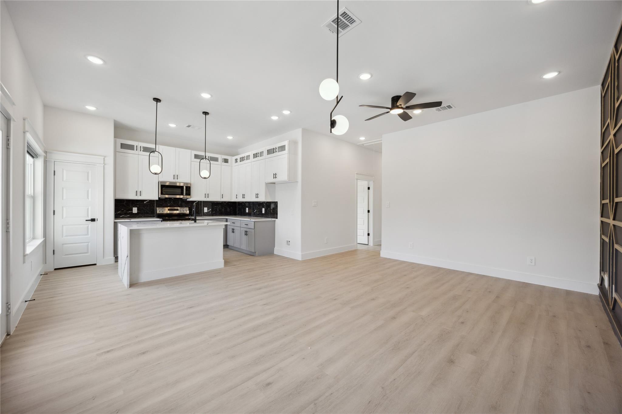4825 Pederson Street Unit: A/B
