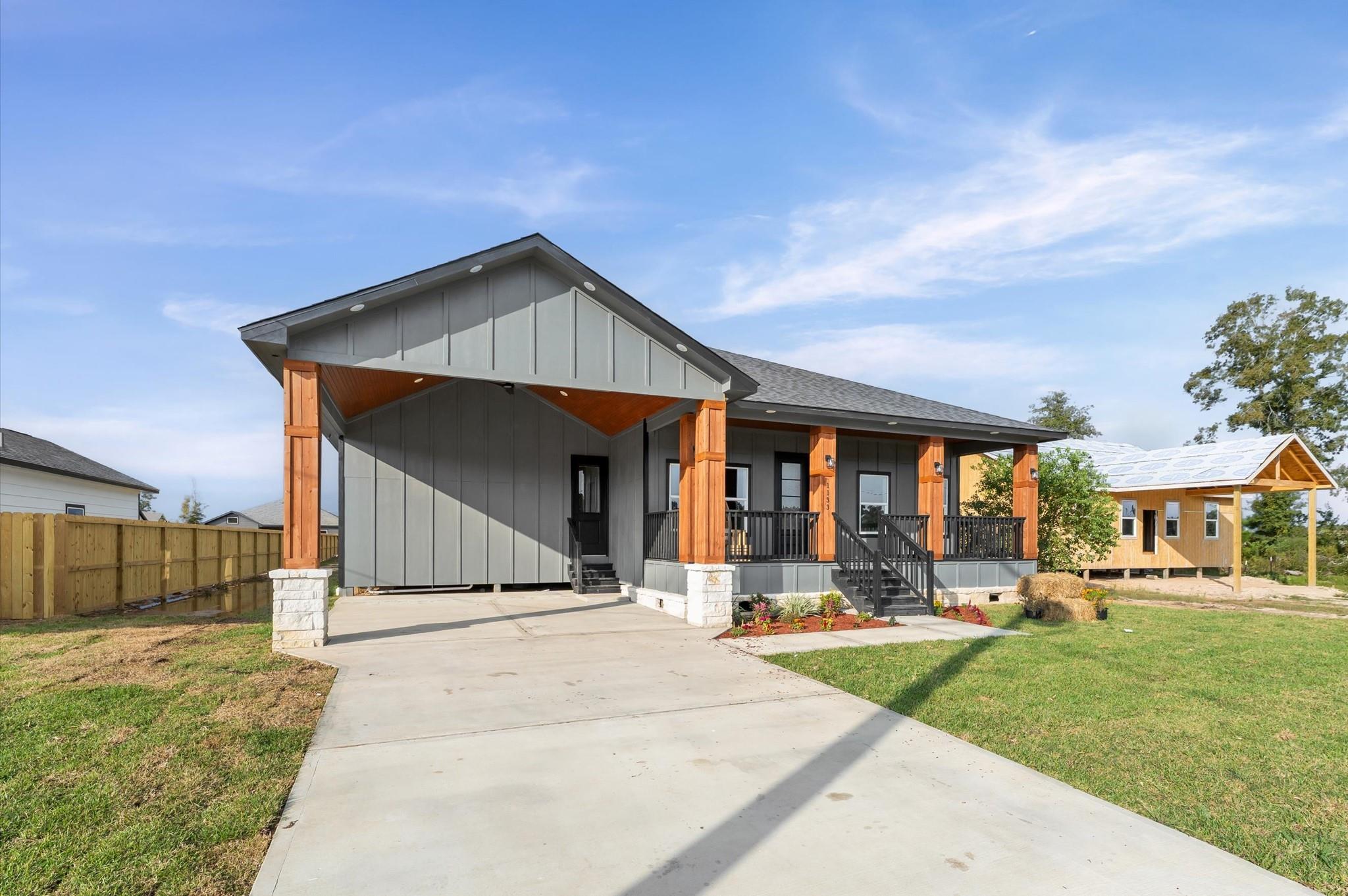 1133 Longleaf Pine Street