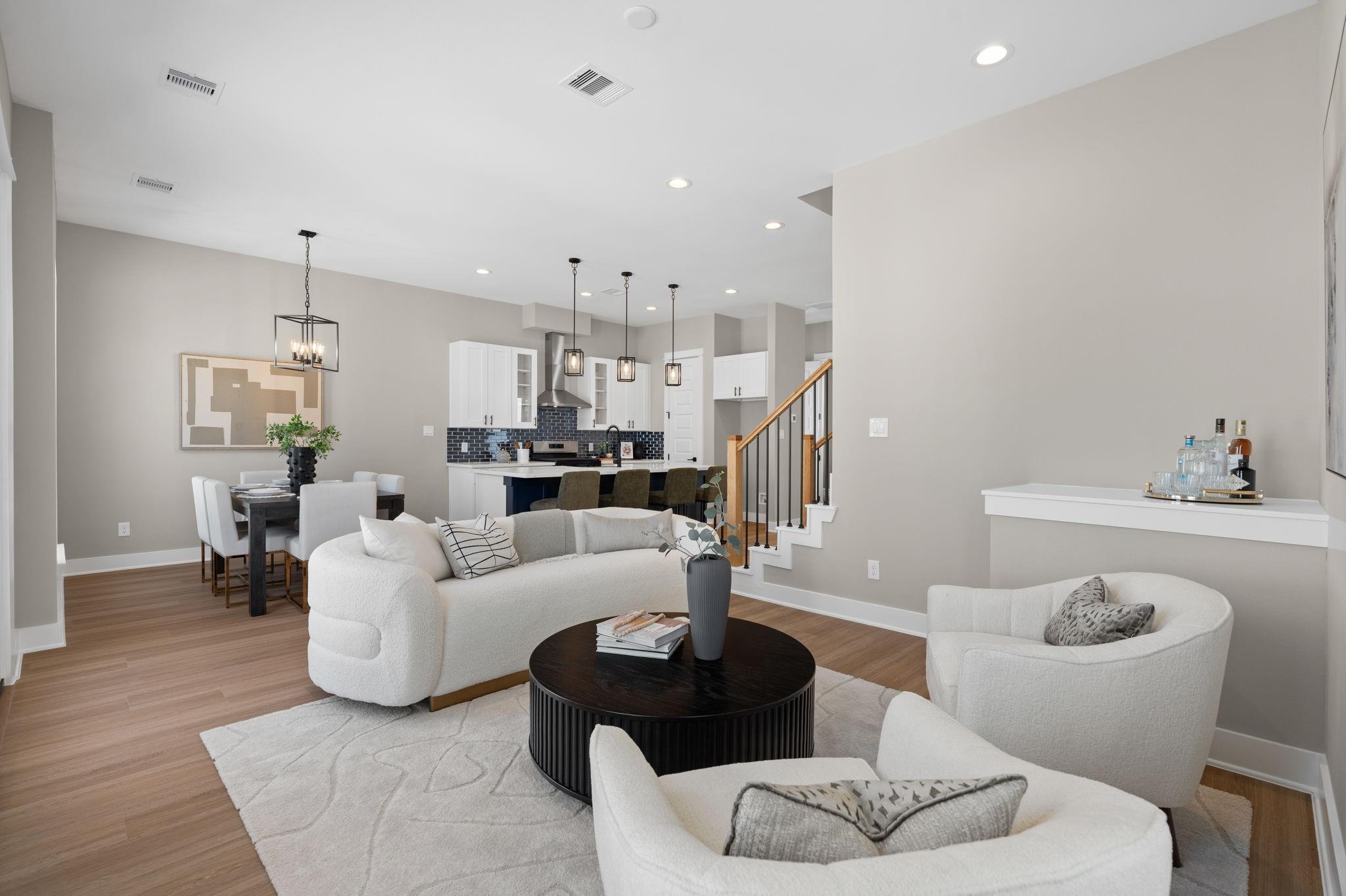 5824 Highland Sun Lane