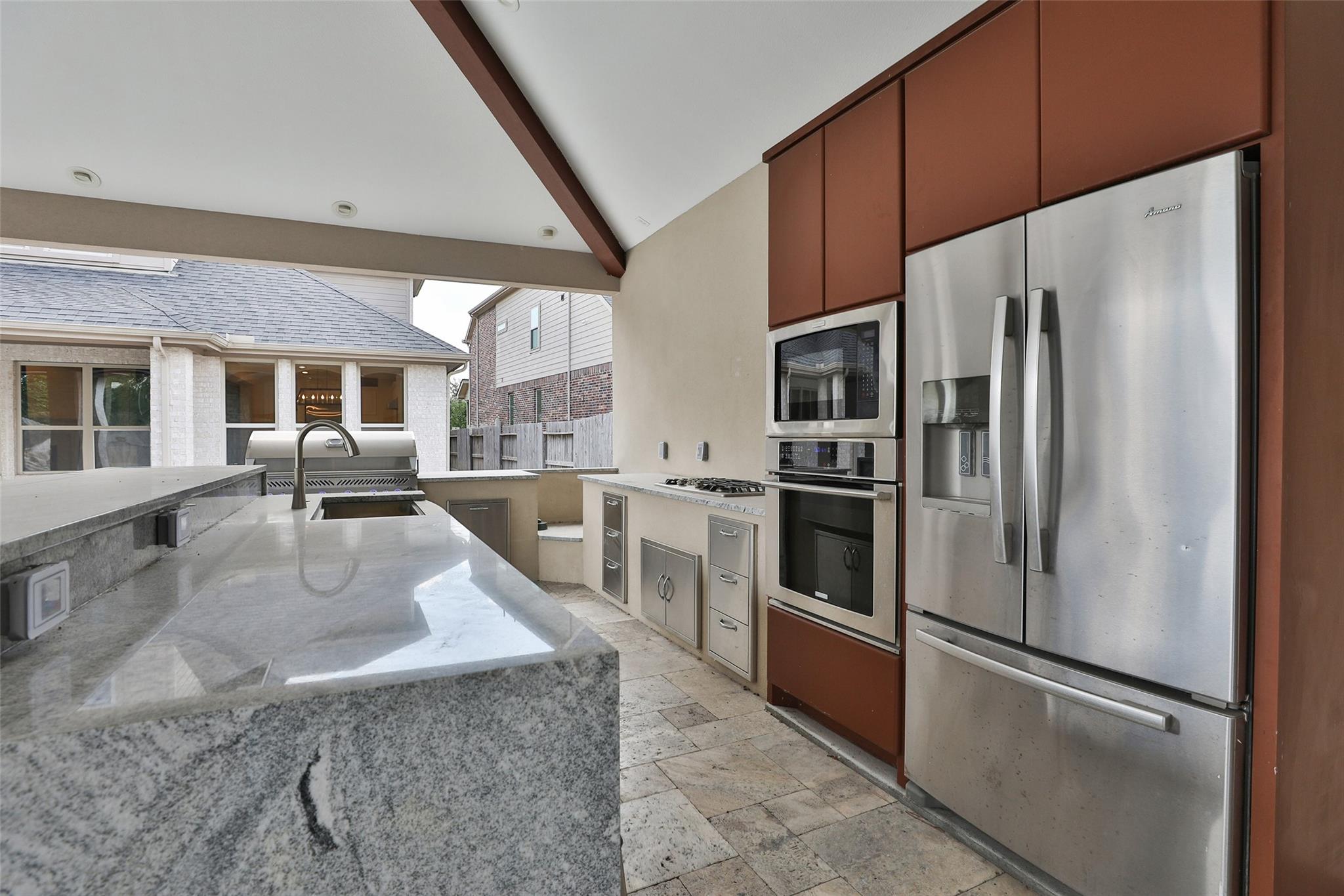 10255 S Goshawk Trail