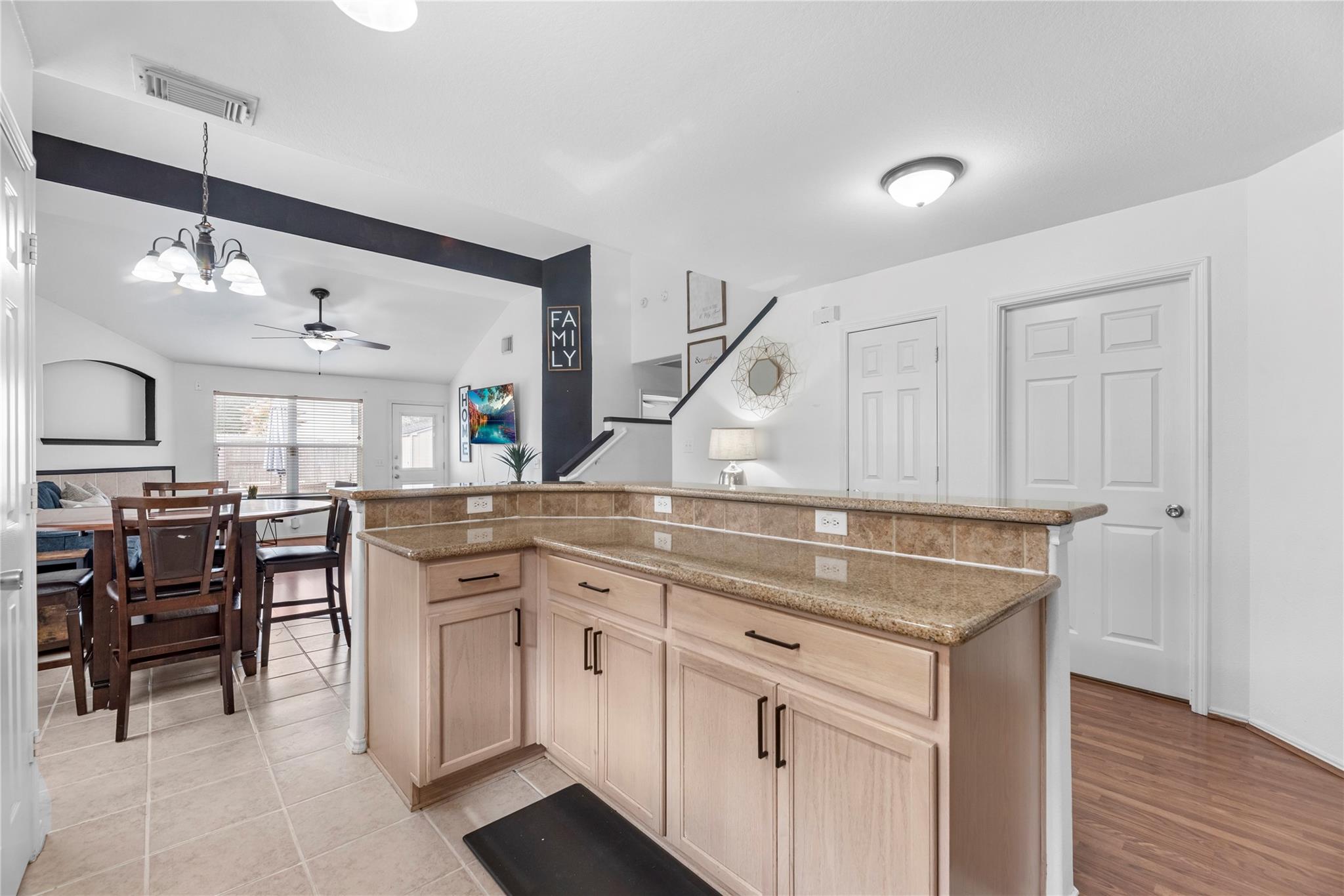 2907 Swift Fox Corner