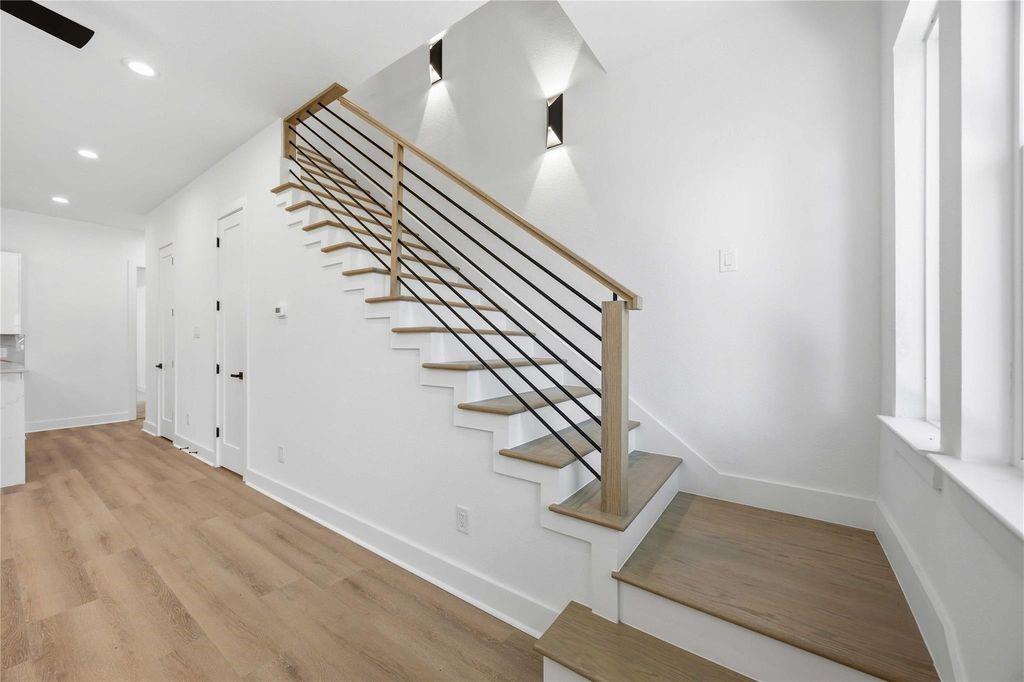 4649 Clover Street Unit: A/B