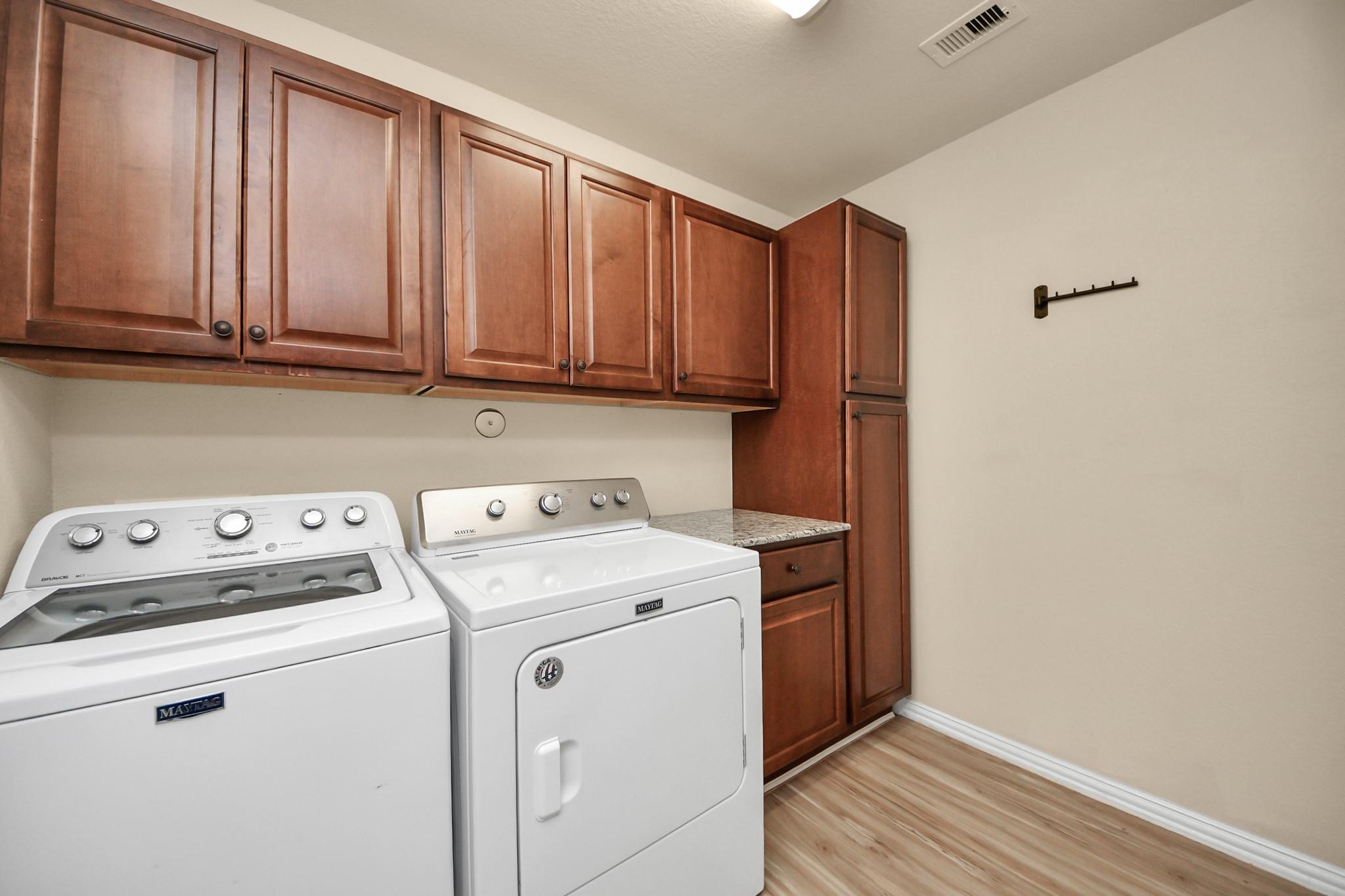 7503 Amber Village Circle