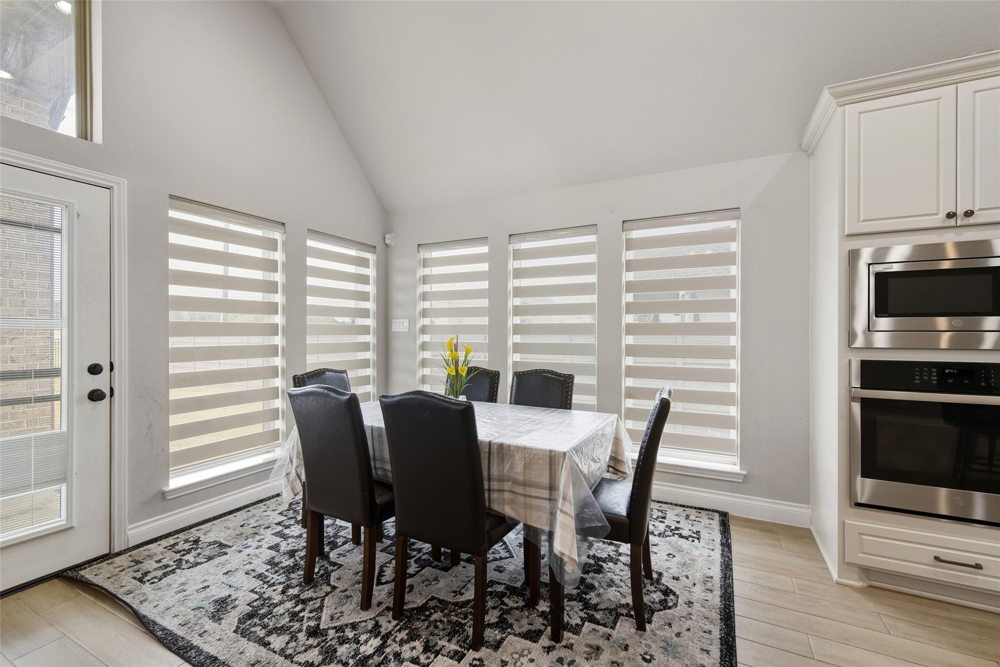1934 Bayleaf Manor Drive