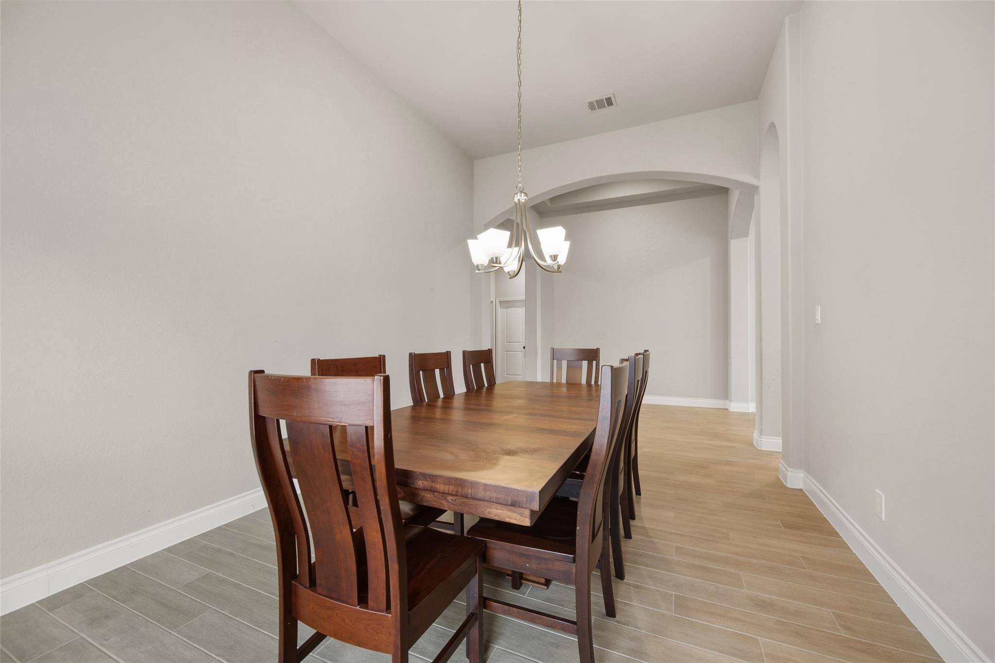 1934 Bayleaf Manor Drive