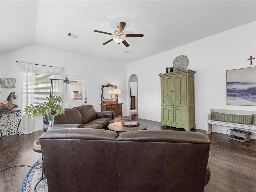 3327 Jane Way